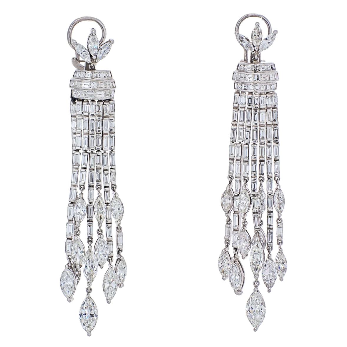 Platinum 27 Carat Diamond Hanging Chandelier Earrings For Sale