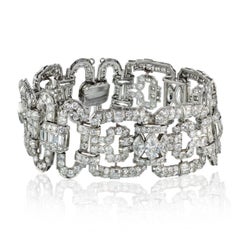 Platinum 28.00cttw Art Deco Diamond Dramatic Wide Link Bracelet