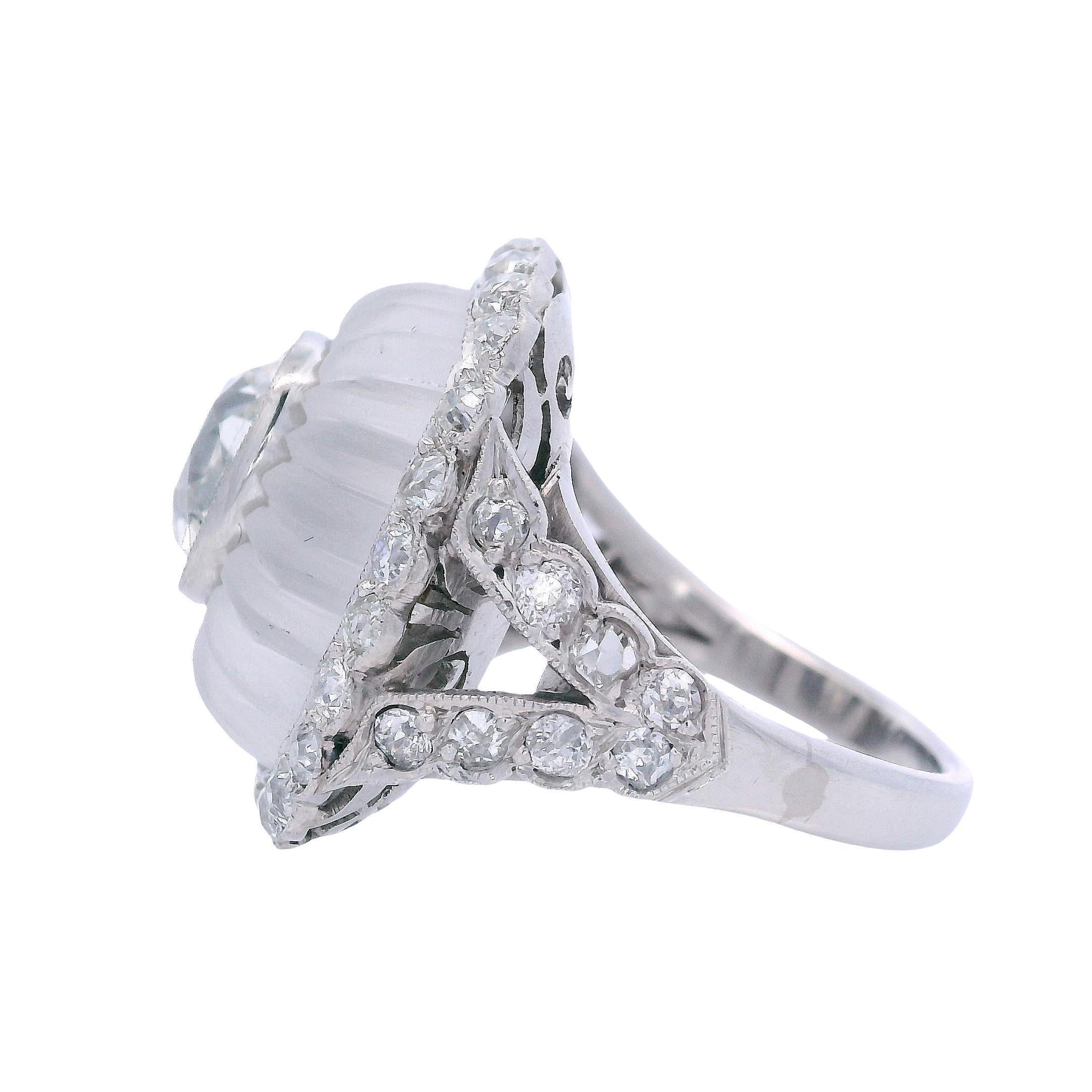 Platino 2,81 qt. Anillo de diamantes talla cojín antiguo en Bueno estado para la venta en Aventura, FL