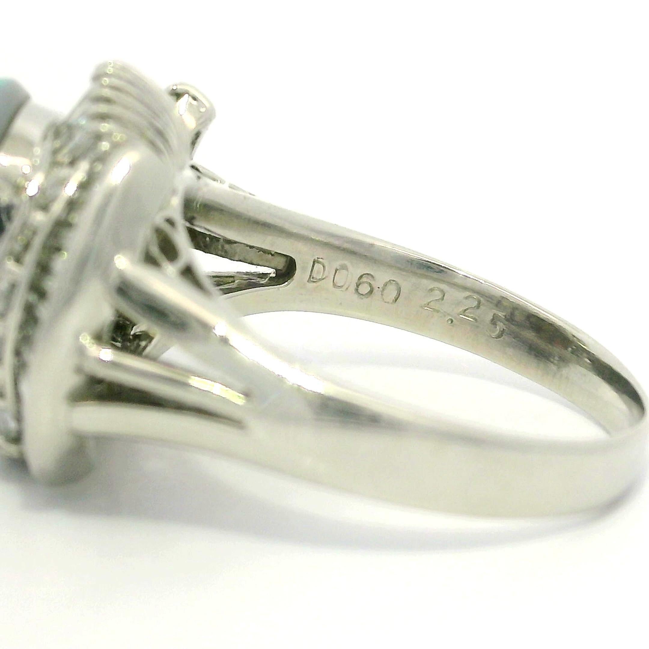 Bague en platine 2.85ctw Cabochon Flashy Play Of Color Opal w/ Diamond Statement Ring en vente 1