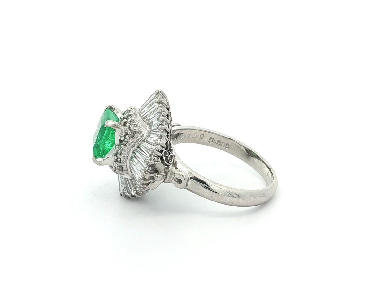 Bague ballerine en platine 2.93ctw Square Step Emerald w/ Round & Baguette Diamond Ballerina Ring en vente 5