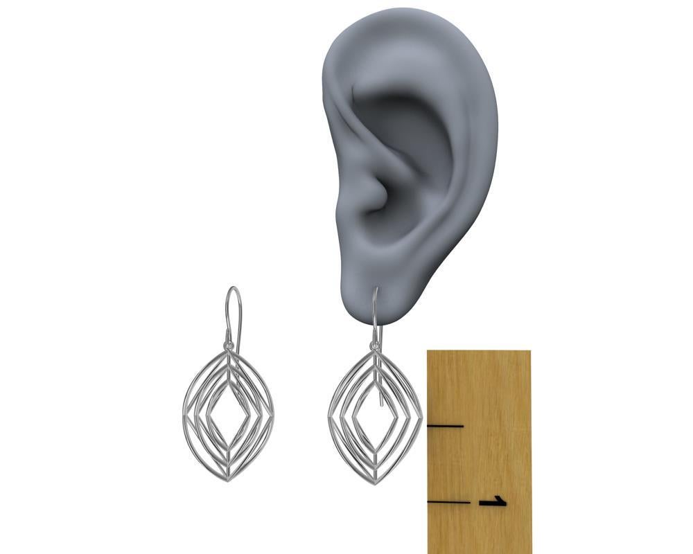 Boucles d'oreilles en platine à 3 losanges Neuf - En vente à New York, NY