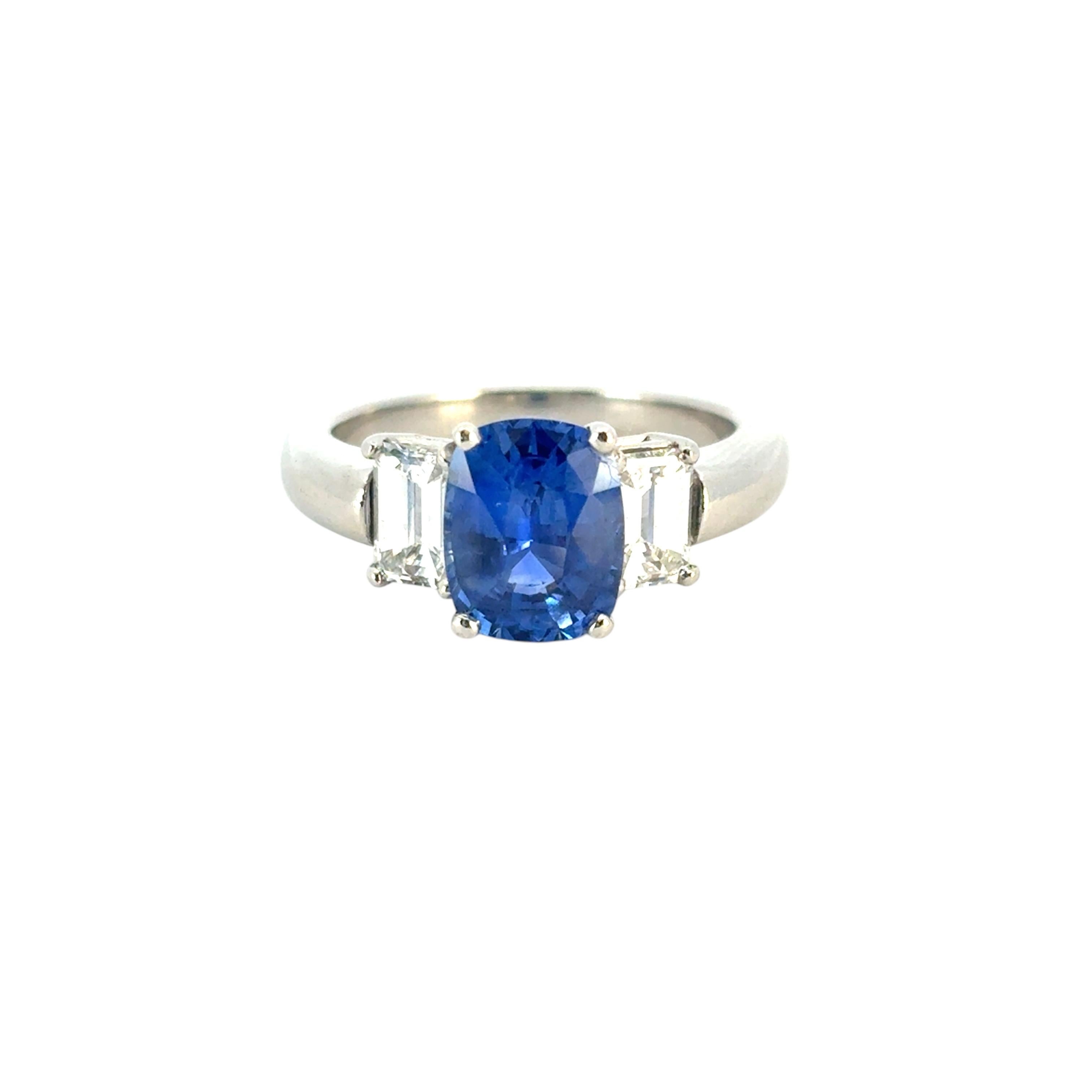 Platinum 3 Stone Ring set with Natural Cushion Blue Sapphire and Side Diamonds For Sale 12
