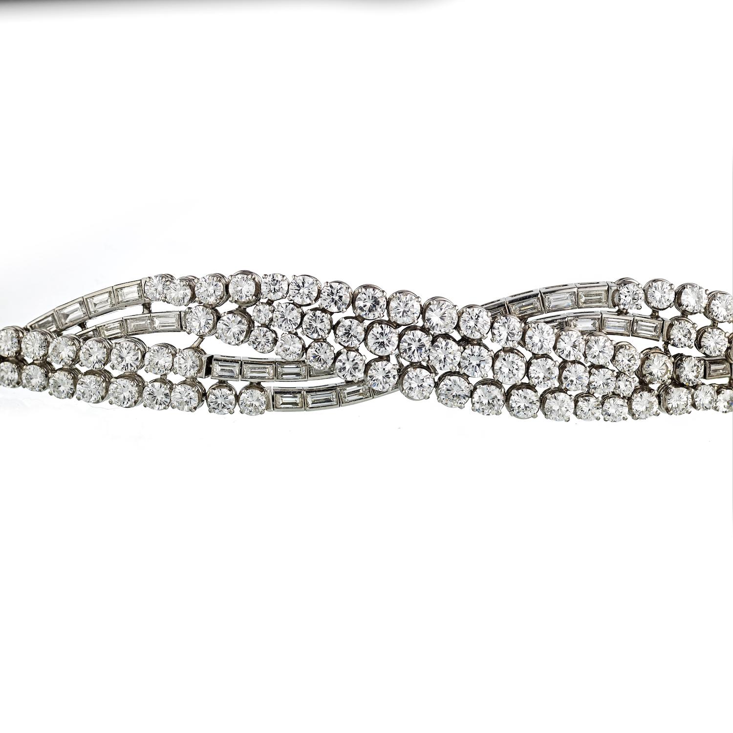 Platinum 30 Carat Round And Baguette Cut Diamond Tassel Vintage Bracelet In Excellent Condition For Sale In New York, NY
