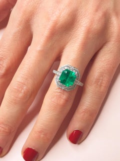 Certified 3.16 Carats Emerald Ring with White Diamonds Halo in Art Deco Style