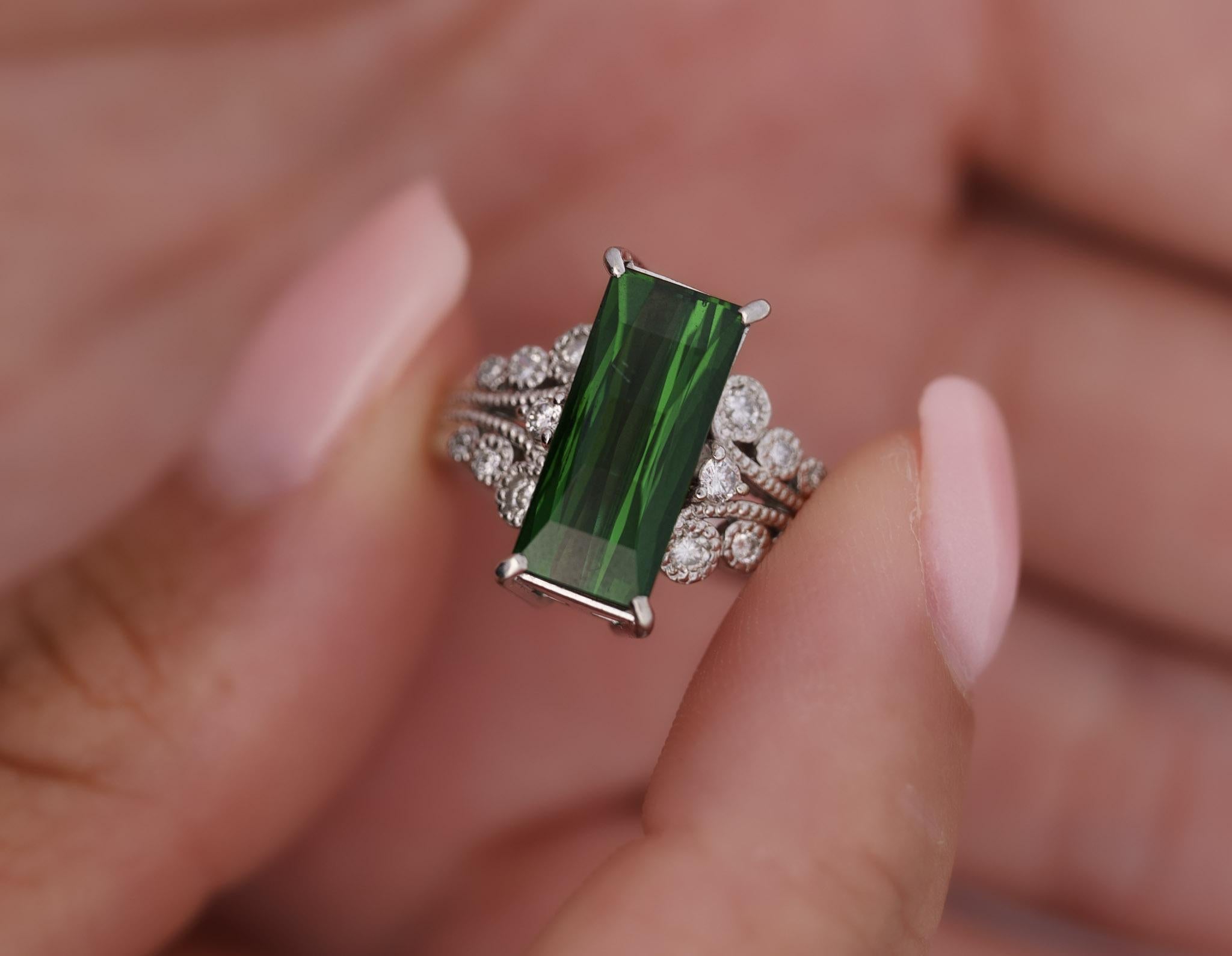 Platinum 3.19 Carat Indicolite Tourmaline & Diamond Vintage Filigree Ring Size 6 For Sale 5