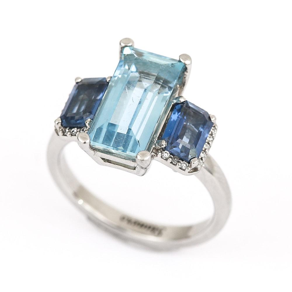 3.20 Carat Aquamarine Blue Sapphire and Diamond Platinum Trilogy Engagement Ring 5