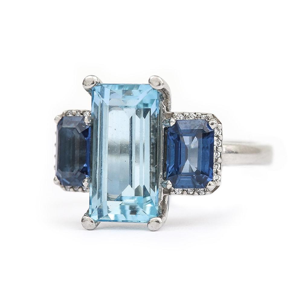 Modern 3.20 Carat Aquamarine Blue Sapphire and Diamond Platinum Trilogy Engagement Ring