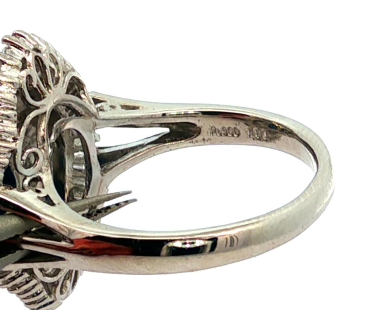 Bague ballerine en platine 3.21ctw Large Deep Blue Oval Sapphire Diamond Ballerina Statement Ring en vente 3