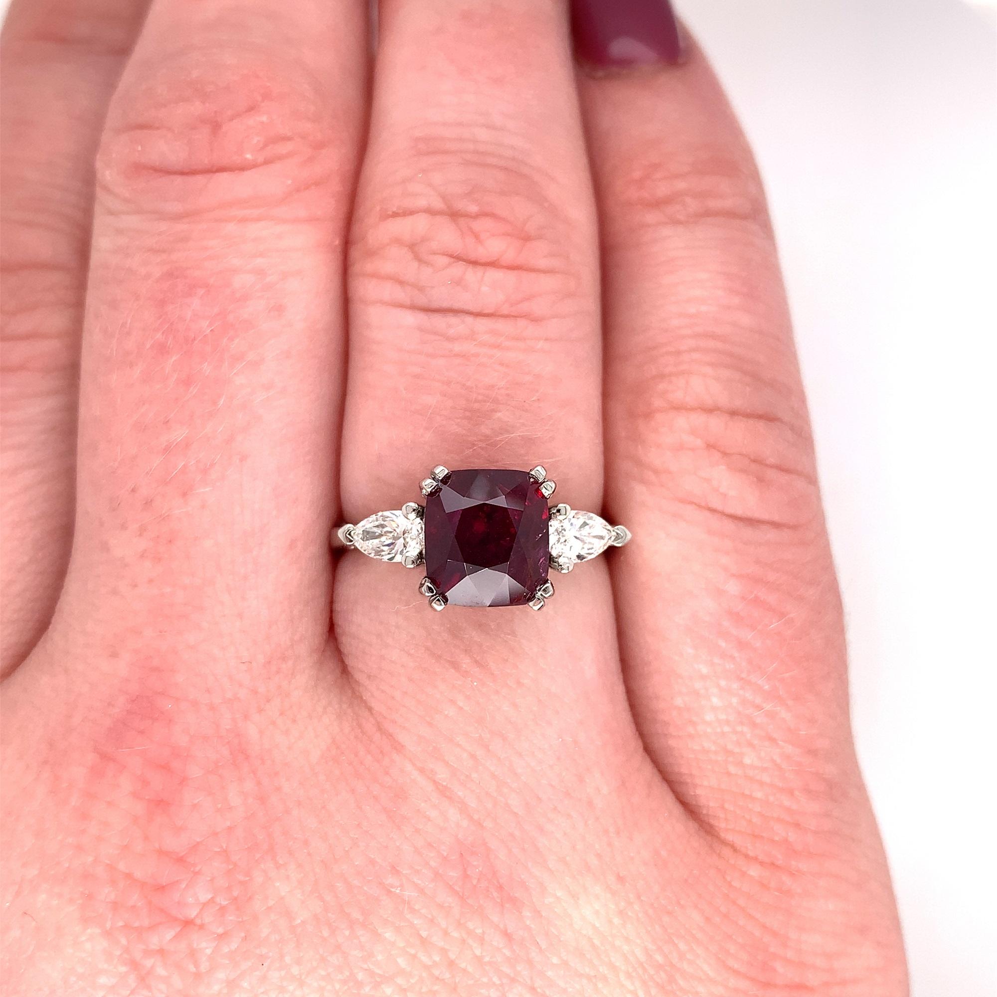 Platinum 3.27 carat Cushion Cut Ruby Ring In New Condition For Sale In Big Bend, WI