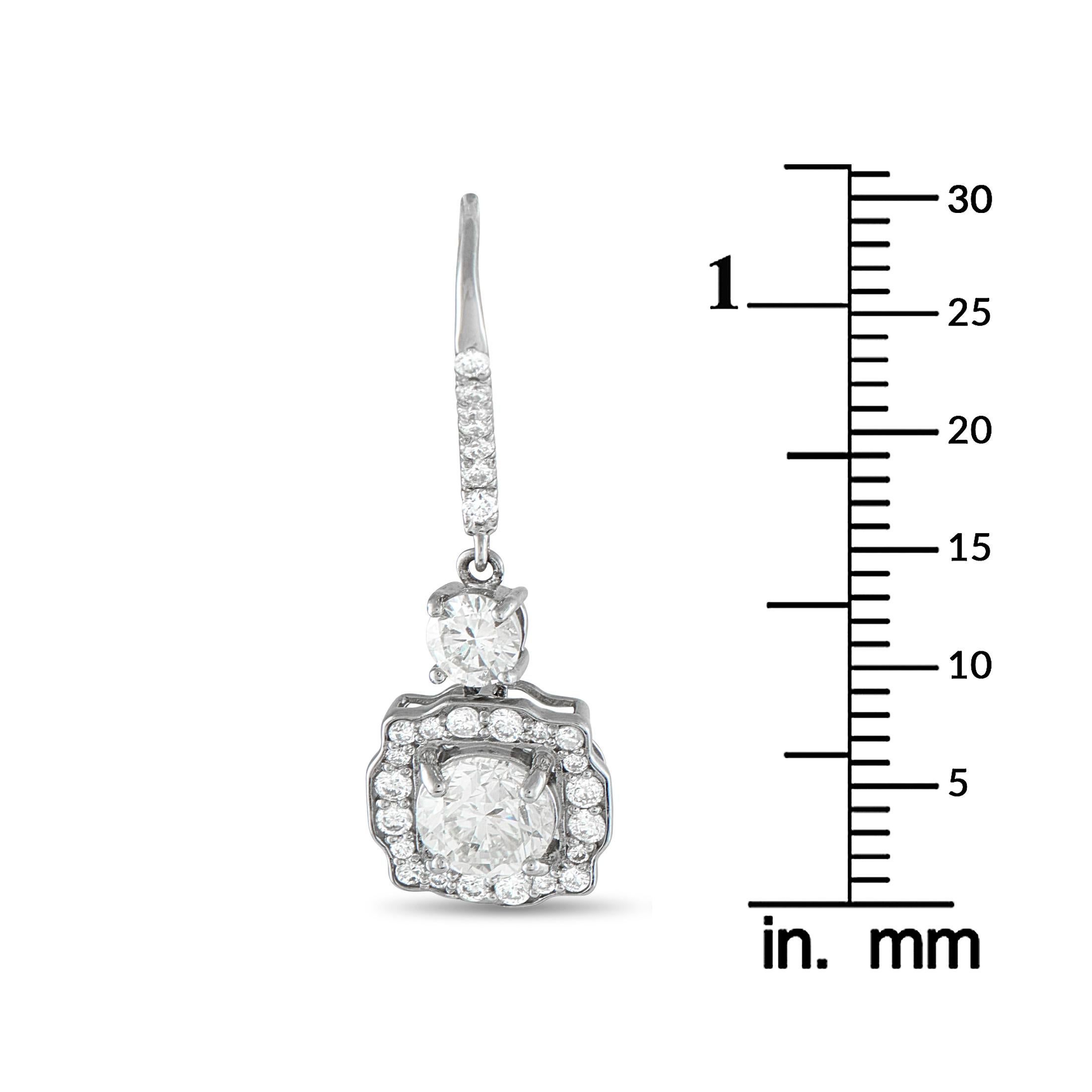 Platinum 3.30ct Diamond Drop Earrings #5242 Damen im Angebot