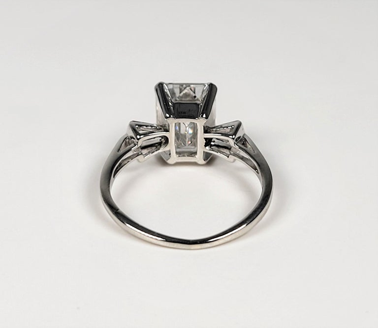 Platinum 3.31 Carat Diamond Ring In Good Condition For Sale In Dallas, TX
