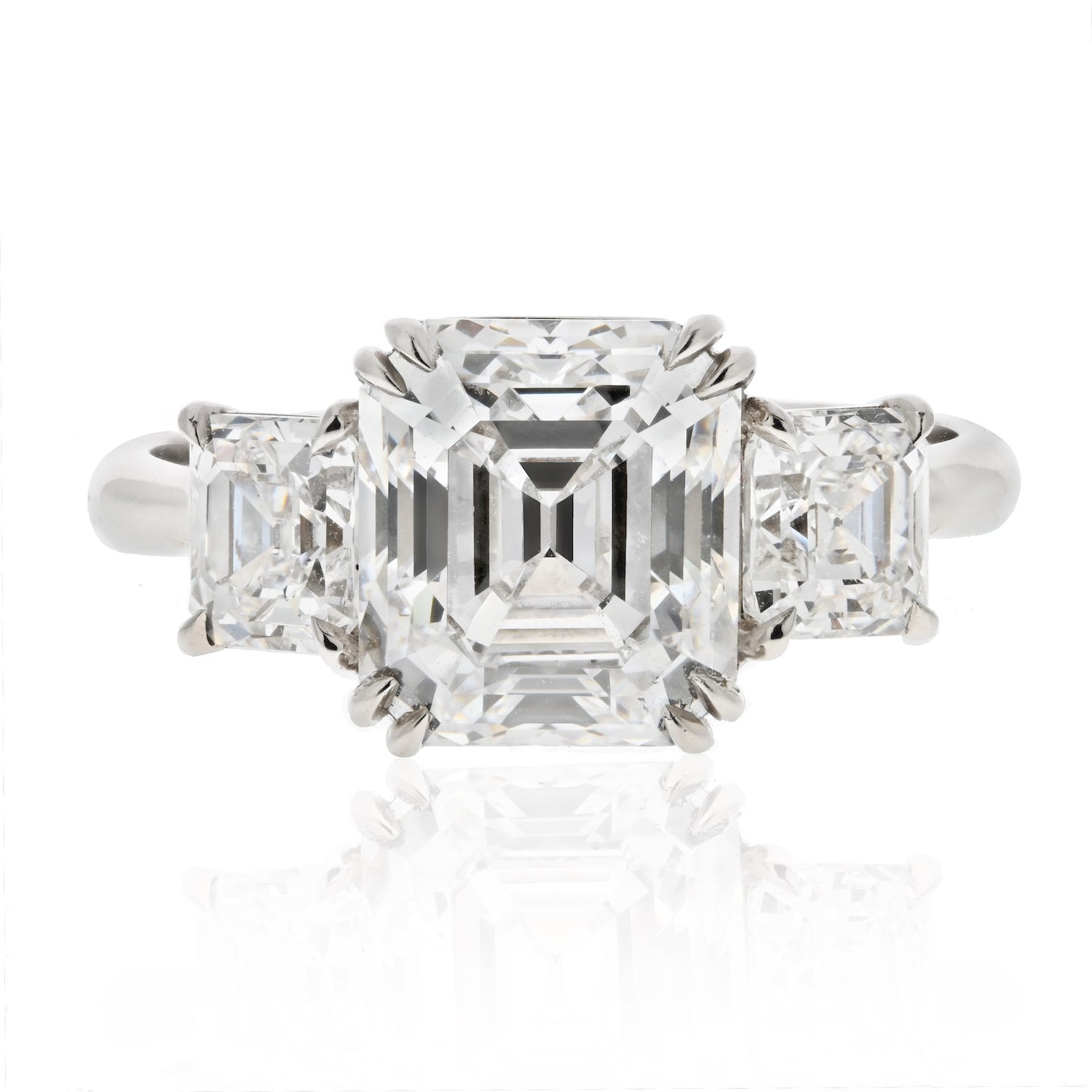 Platinum 3.44 Carat D/VVS2 Three Stone Emerald Cut Diamond Engagement Ring For Sale