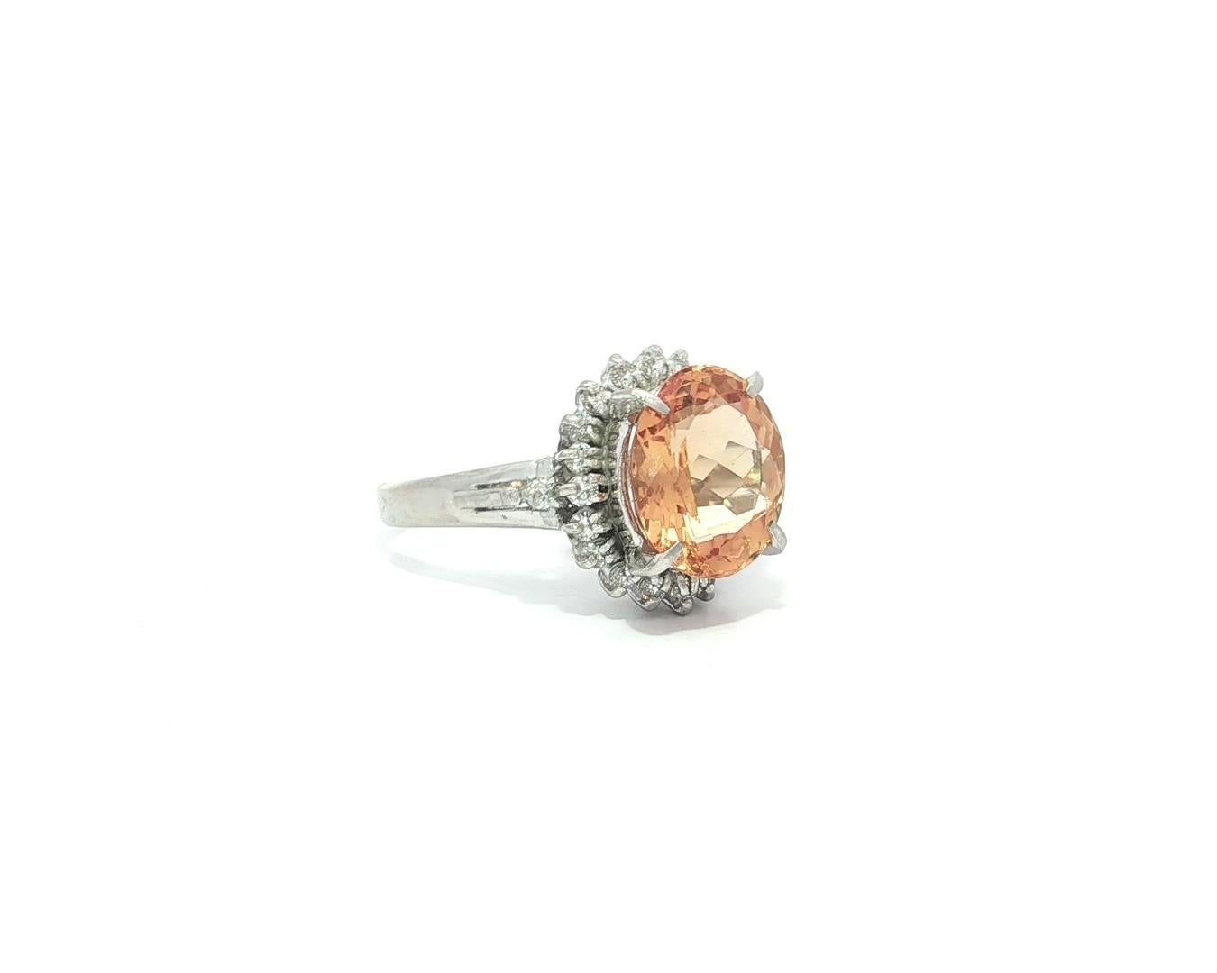 Anillo de Platino con Halo de Diamantes y Topacio Naranja Dorado de 3,46 ctw en venta 8