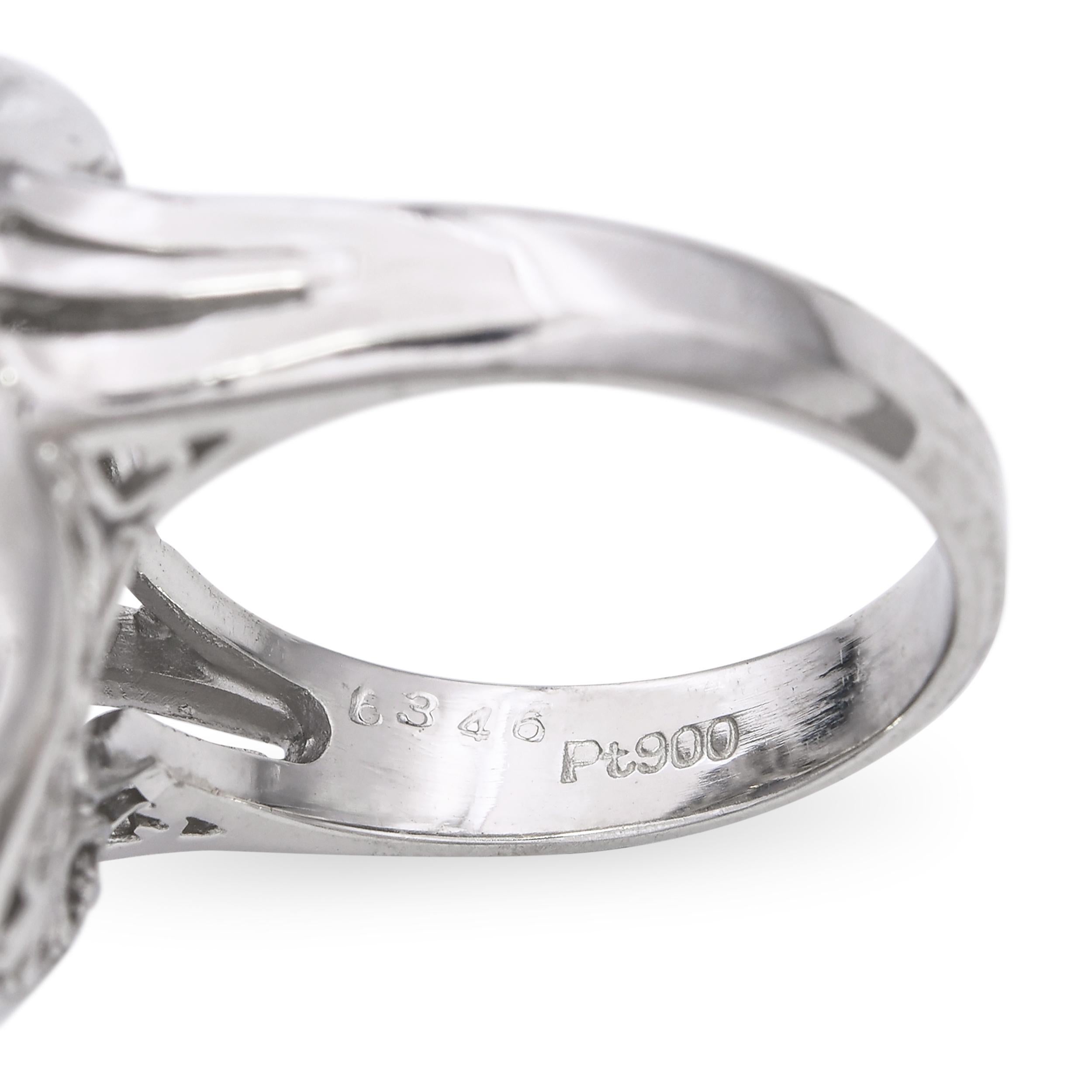 Zaffiro a stella in platino da 3,50 carati e diamante Baguette Halo in vendita 2