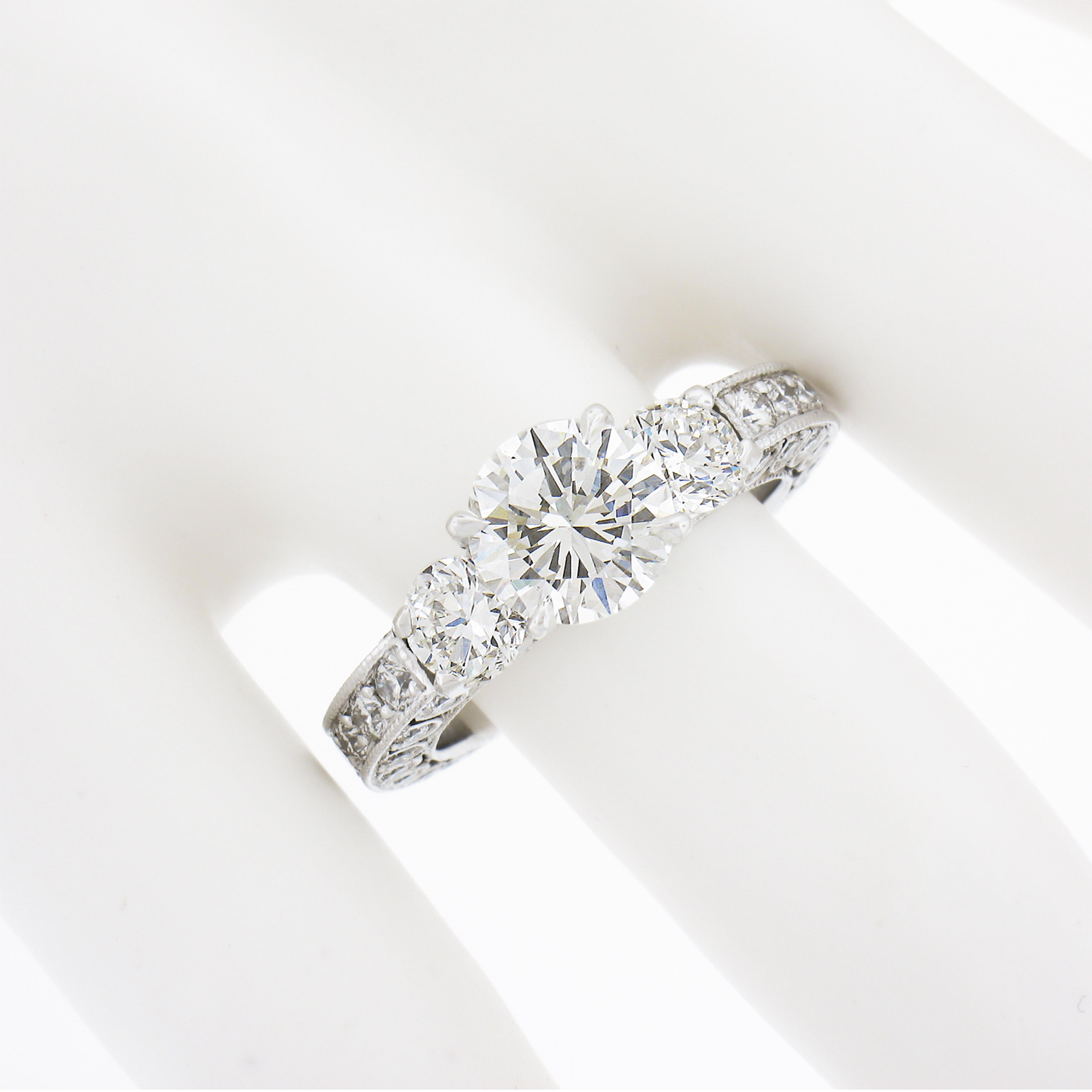 Anello di fidanzamento in platino con diamanti rotondi con classificazione GIA da 3,61 ct. In condizioni ottime in vendita a Montclair, NJ