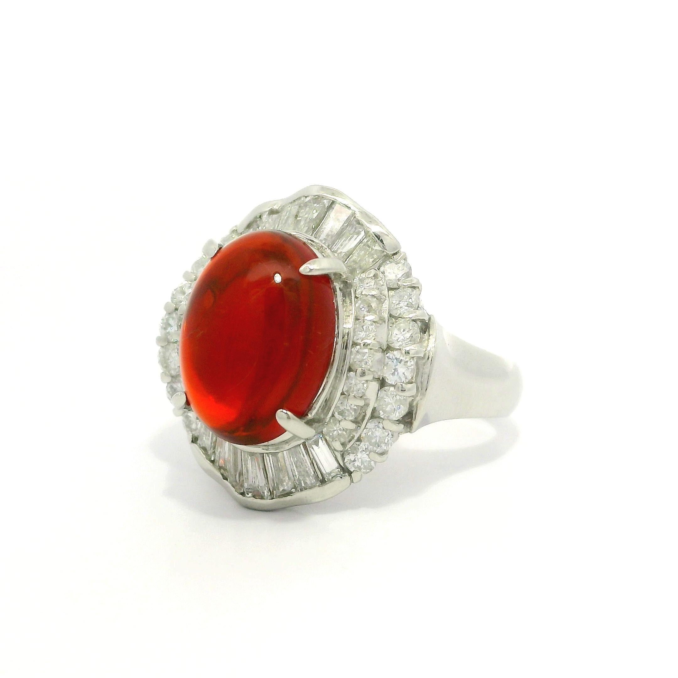 Anello in platino con doppio alone di diamanti e opale arancione di fuoco di alta qualità da 3,68 carati in vendita 4