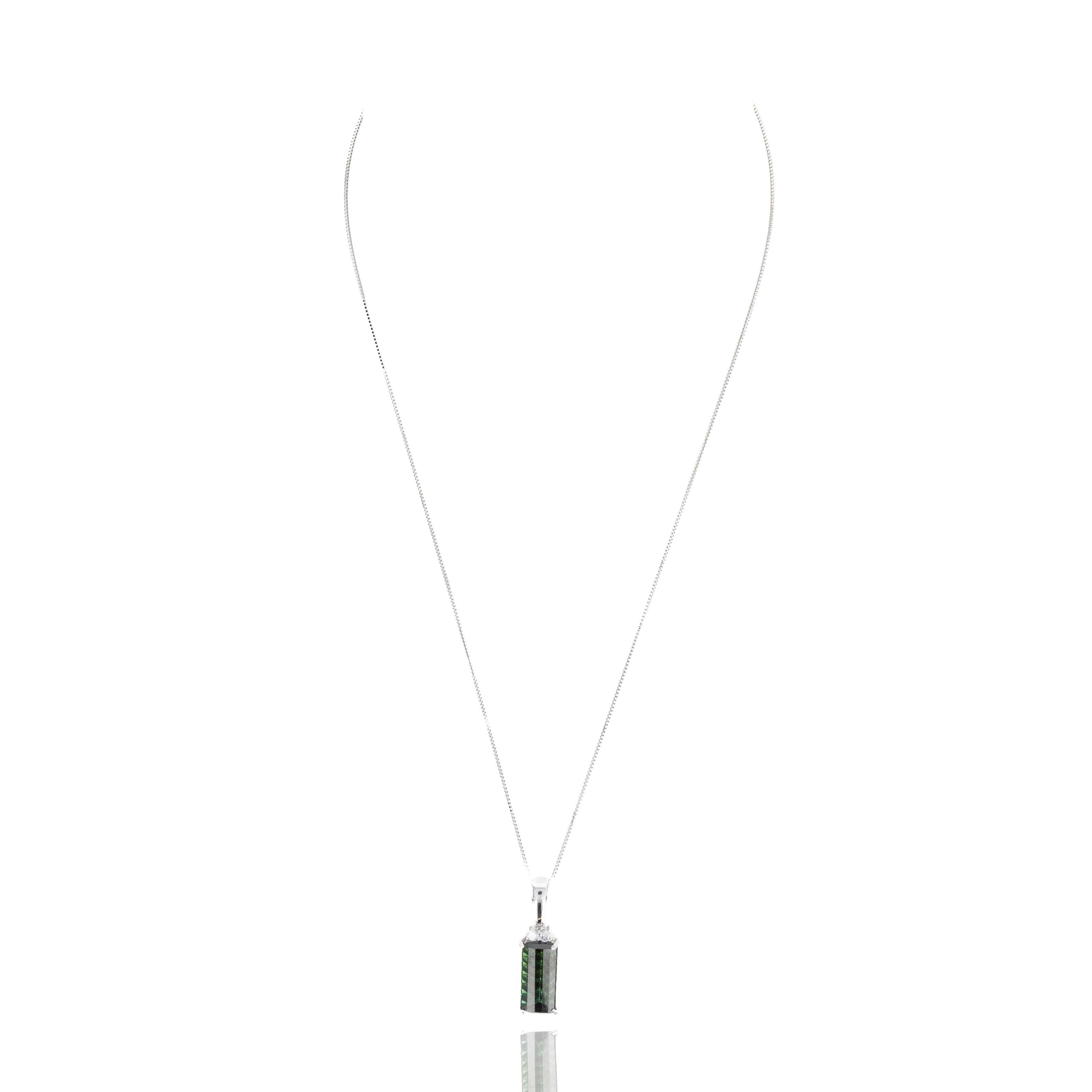Emerald Cut Platinum 3.75 Carat Green Tourmaline Diamond Pendant Necklace For Sale