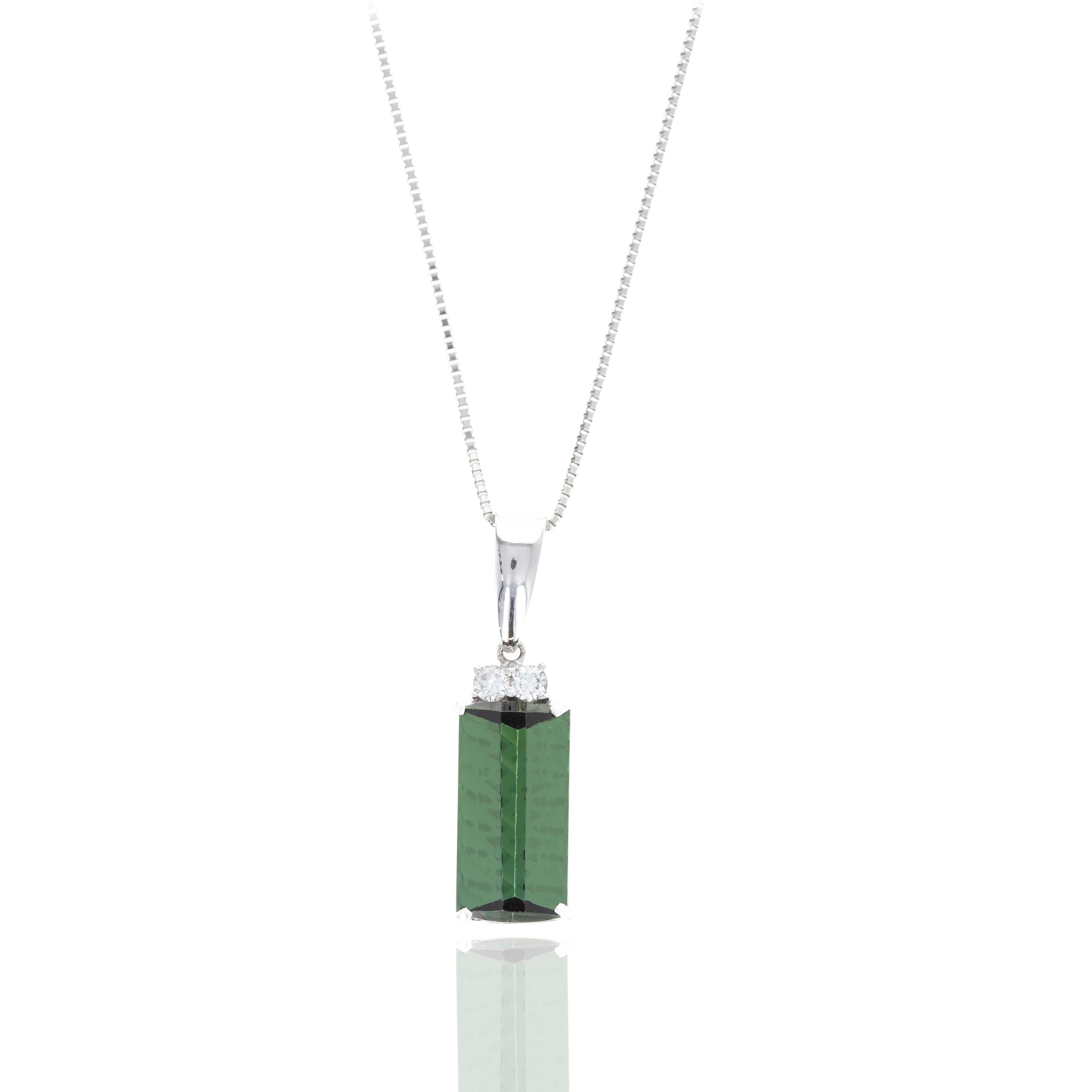 Platinum 3.75 Carat Green Tourmaline Diamond Pendant Necklace For Sale 1