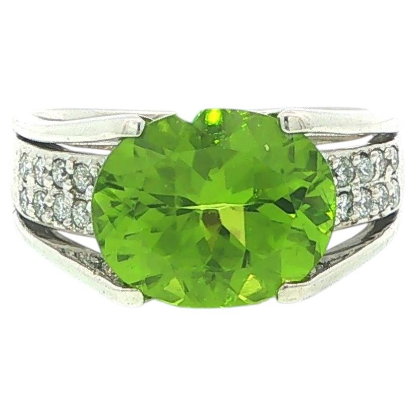 Platinum 3.75ctw Oval Rich Lime Green Peridot w/ Pave Diamond Ring For Sale