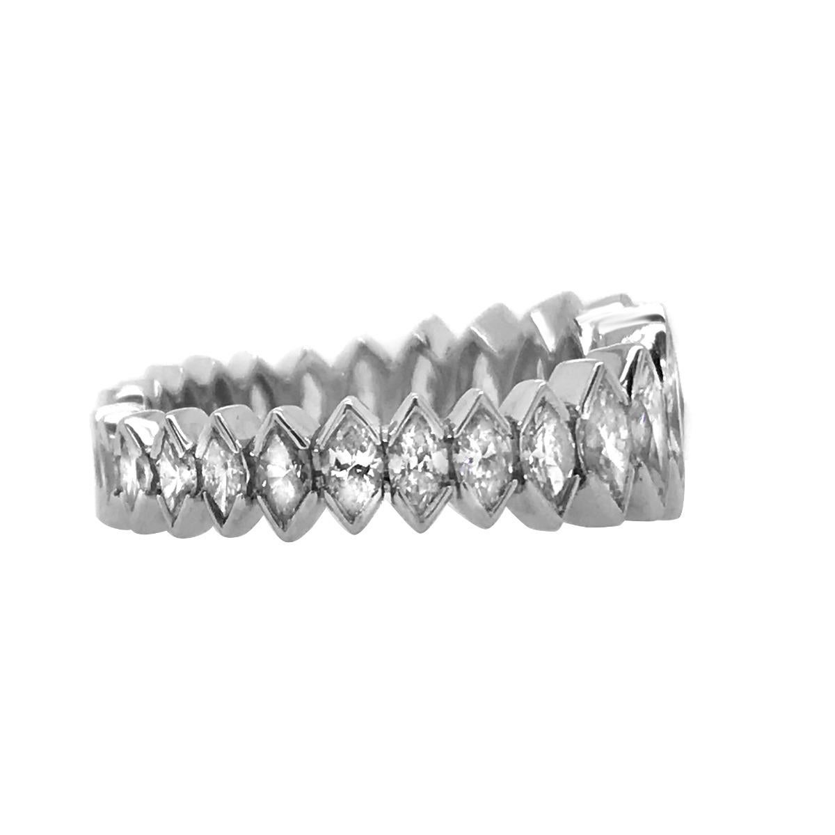 Platinum 3 Carat Diamond Marquise Eternity Band In Good Condition For Sale In New York, NY