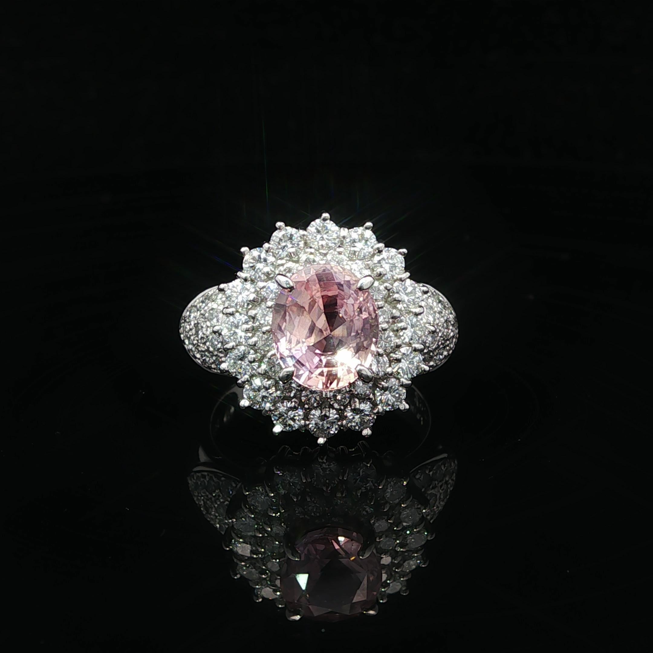 Anello in platino con zaffiro Padparadscha di Ceylon e diamanti 4,01ct GIA No Heat in vendita 6