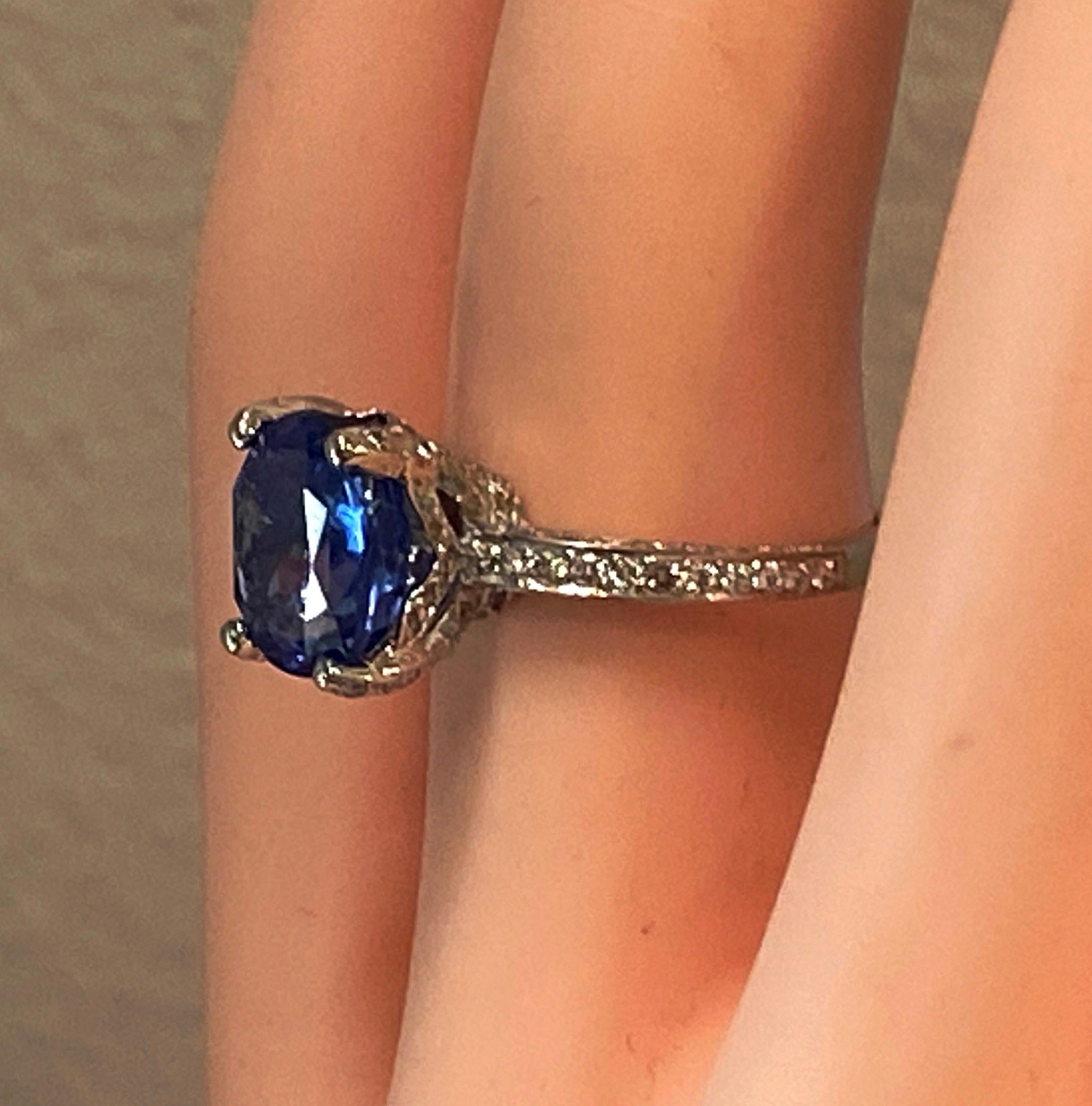 Platinum 4.06 Carat Blue Sapphire and Diamond Ring For Sale 3