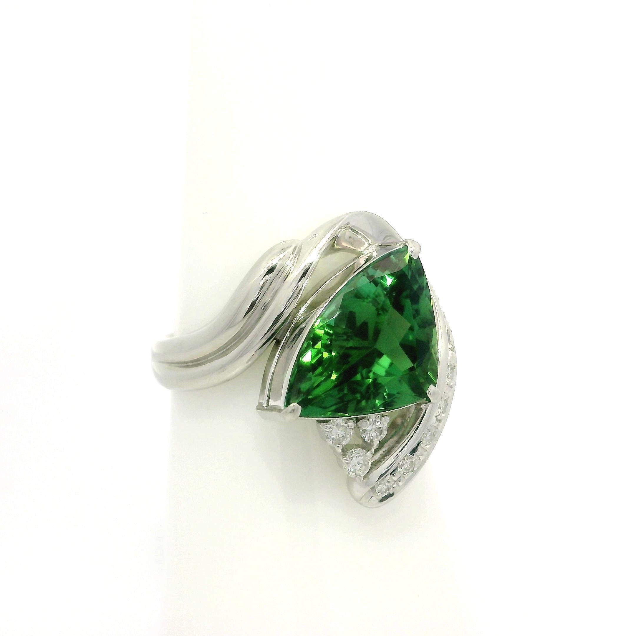 Trillion Cut Platinum 4.07ctw Trillion Tourmaline & Diamond Abstract Geometric Ring For Sale