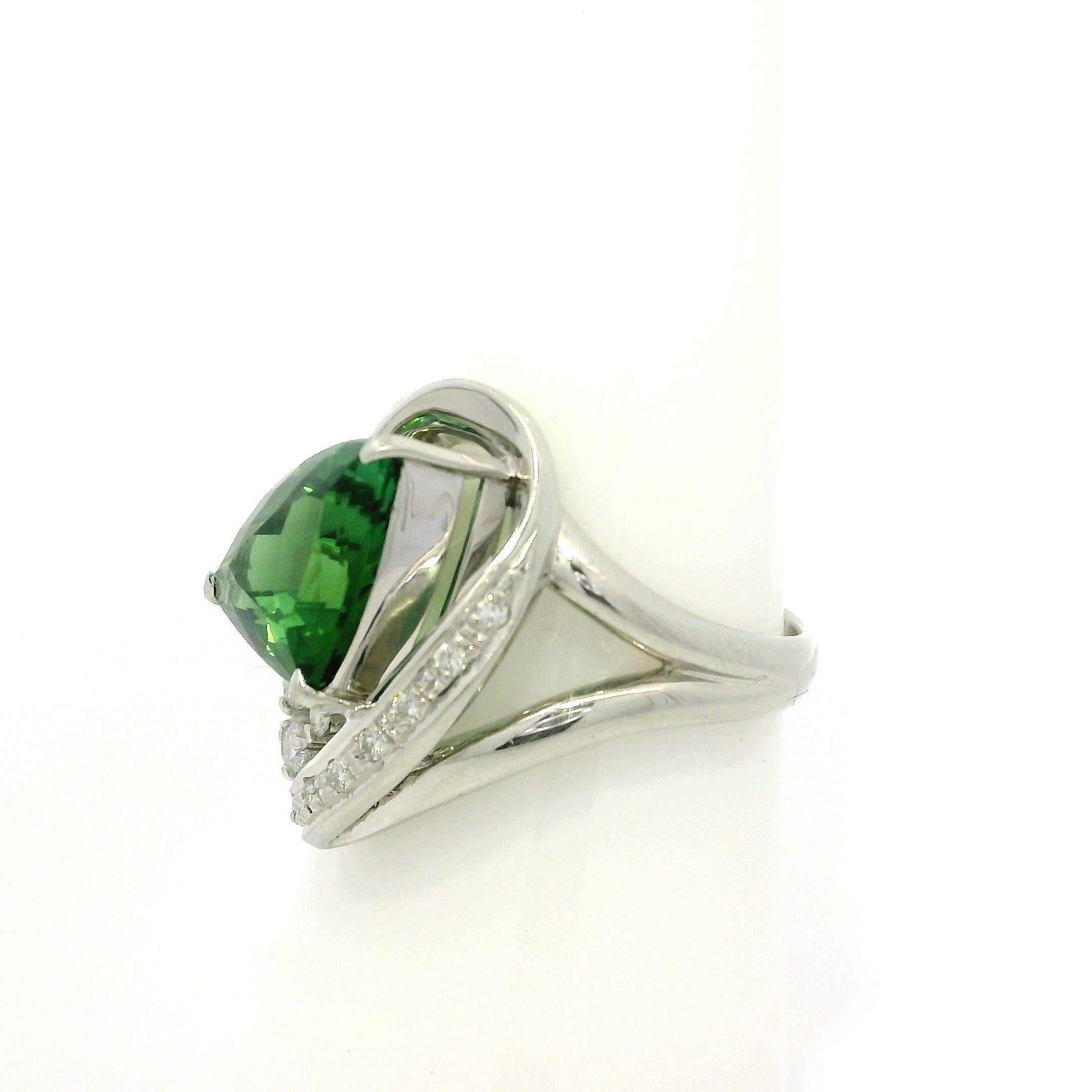 Platinum 4.07ctw Trillion Tourmaline & Diamond Abstract Geometric Ring For Sale 1
