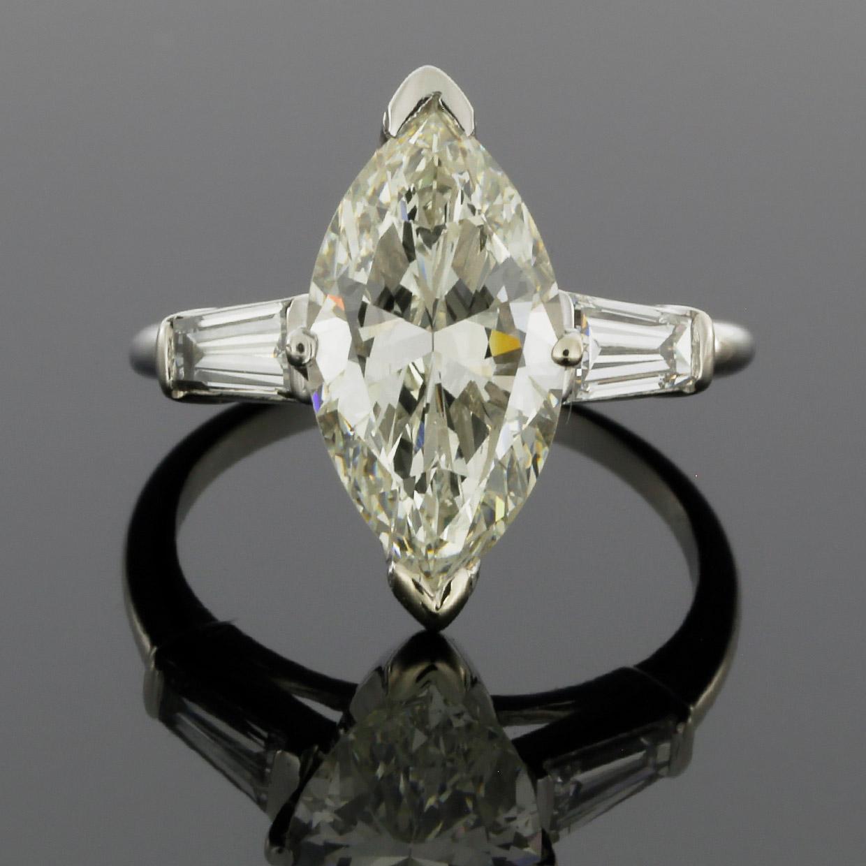 Platinum 4.13 Carat Marquise Diamond Solitaire Engagement Ring In Excellent Condition In Columbia, MO