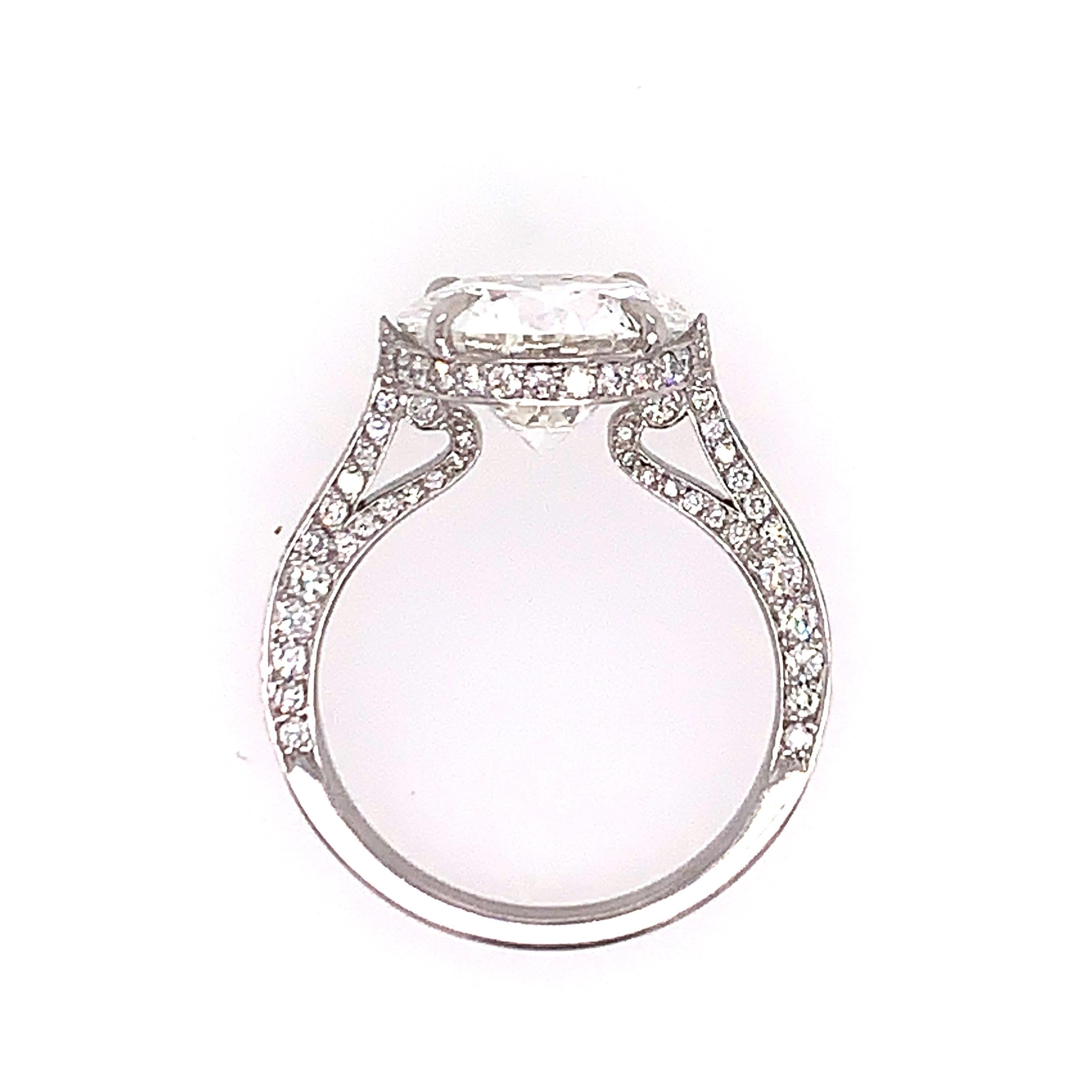 Platinum 4.21 Carat Natural Round Brilliant GIA Certified F VS2 Engagement Ring 2