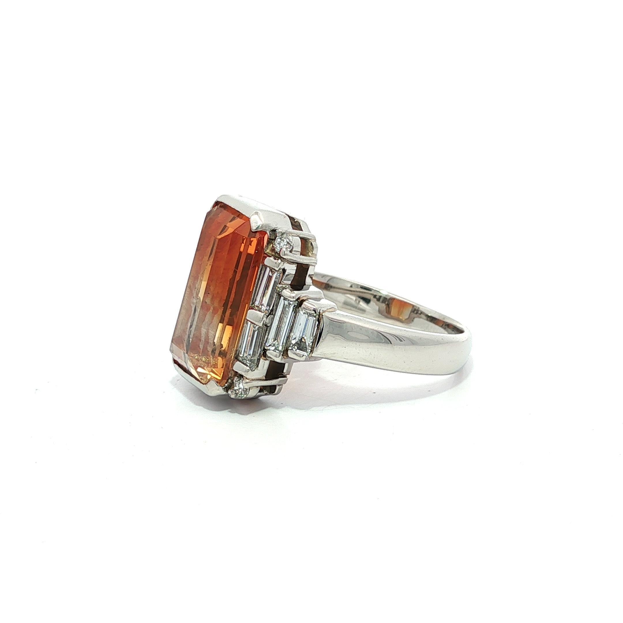 Platin 4,2ctw Facettiert Smaragd Schliff Bi-Color Orange Feuer Opal Schritt Diamant Ring Damen im Angebot