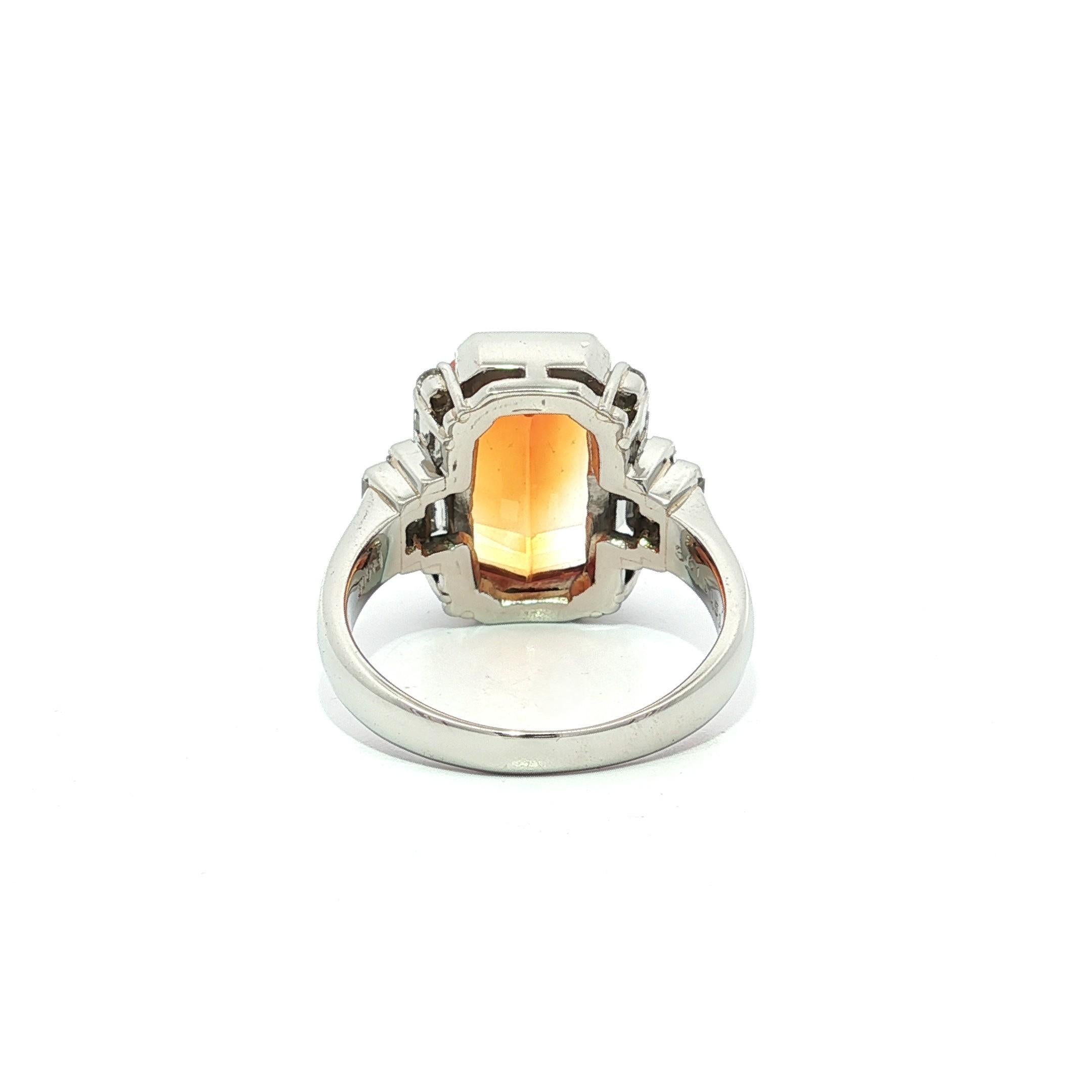 Platin 4,2ctw Facettiert Smaragd Schliff Bi-Color Orange Feuer Opal Schritt Diamant Ring im Angebot 2