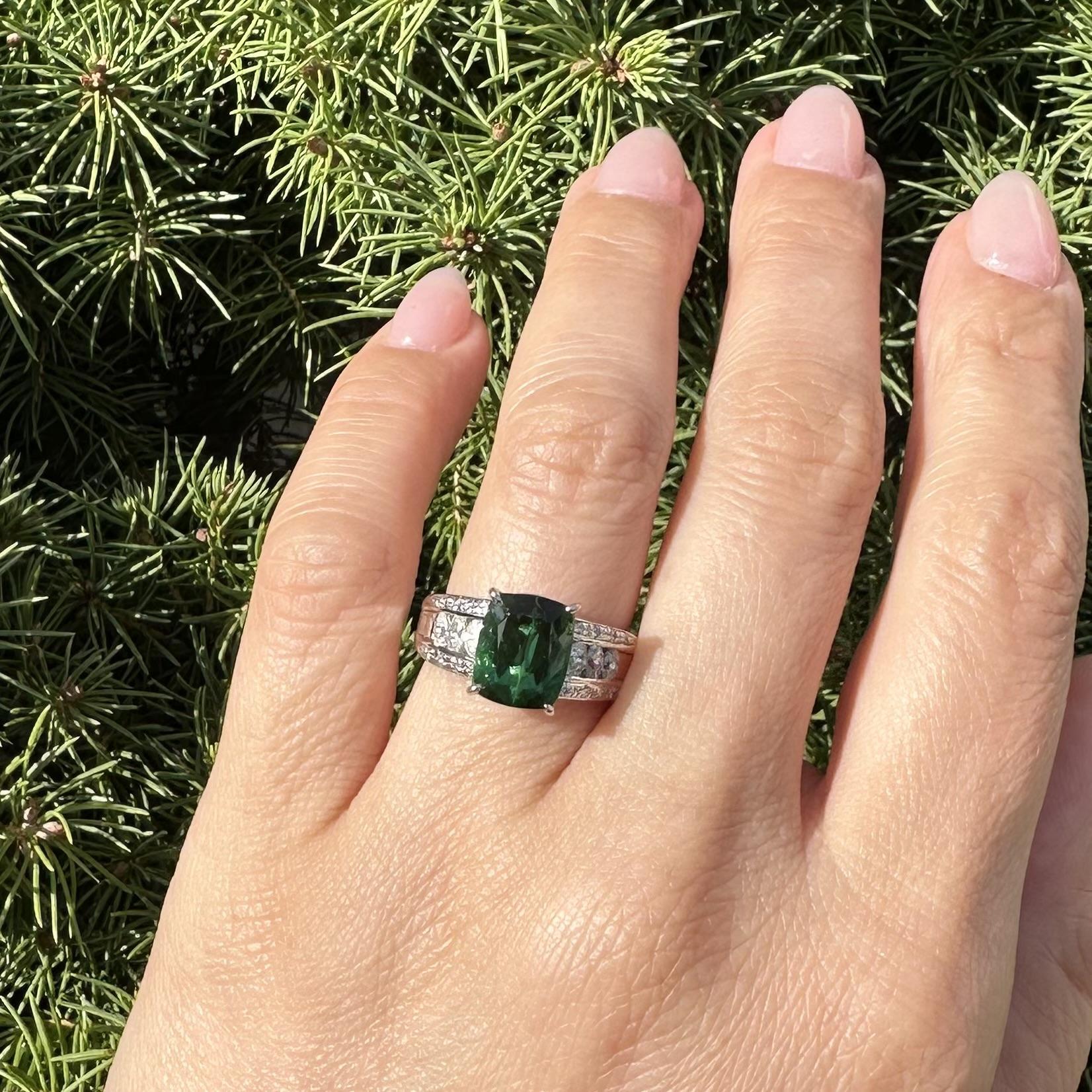 Platin 4,36ctw Cushion Cut Turmalin Marquise Runde Diamant Ring (Kissenschliff) im Angebot