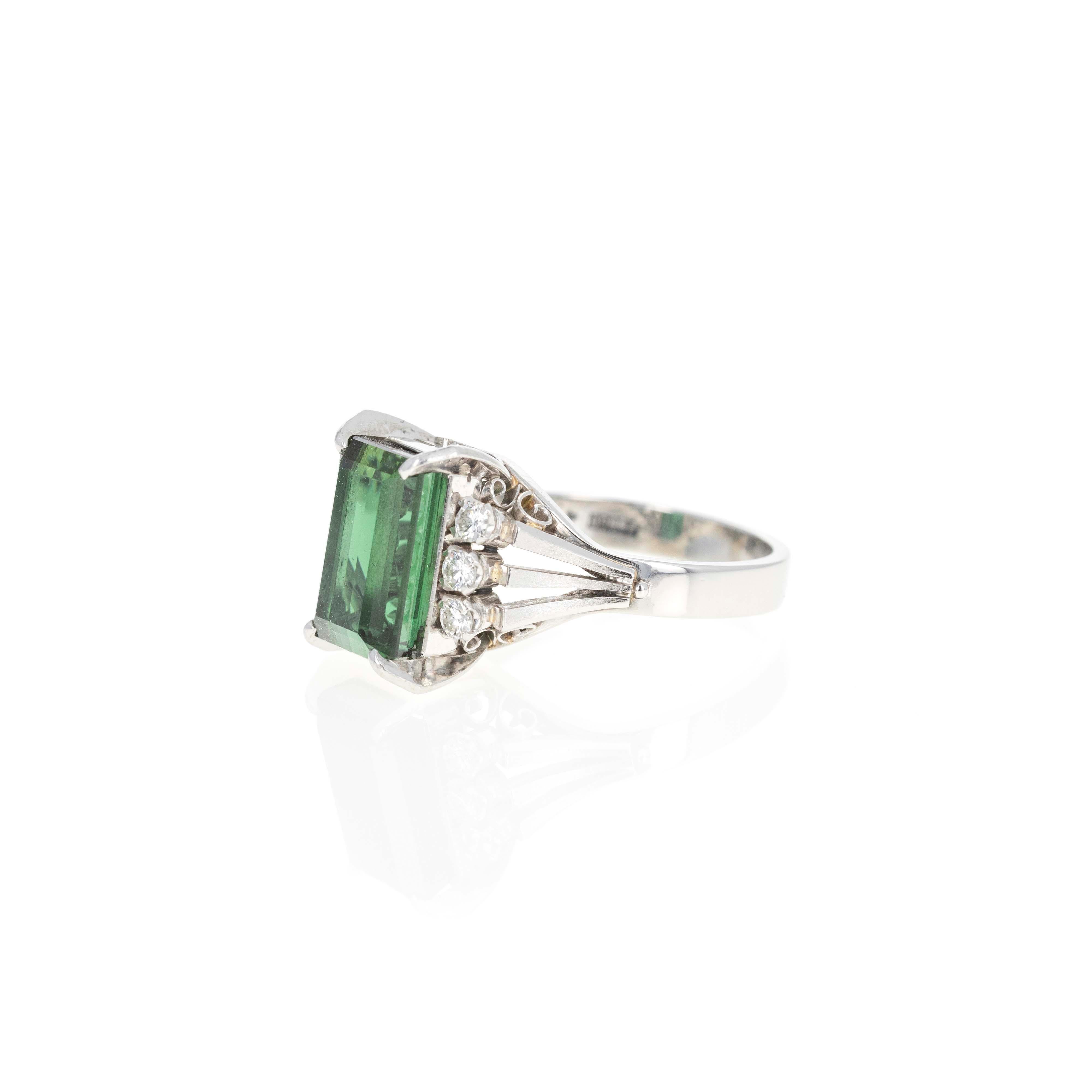 Emerald Cut Platinum 4.45 Carat Green Tourmaline Diamond Ring For Sale