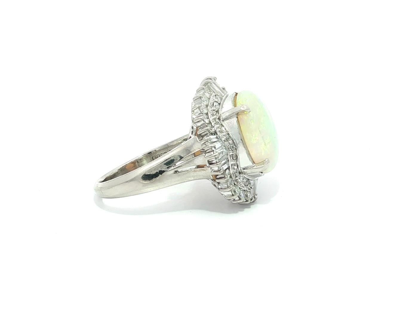 Platin 4,64ctw große ovale Cabochon bunte Opal w / Diamant Ballerina Ring im Angebot 7