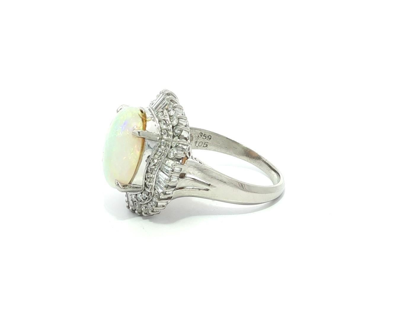 Platin 4,64ctw große ovale Cabochon bunte Opal w / Diamant Ballerina Ring im Angebot 5