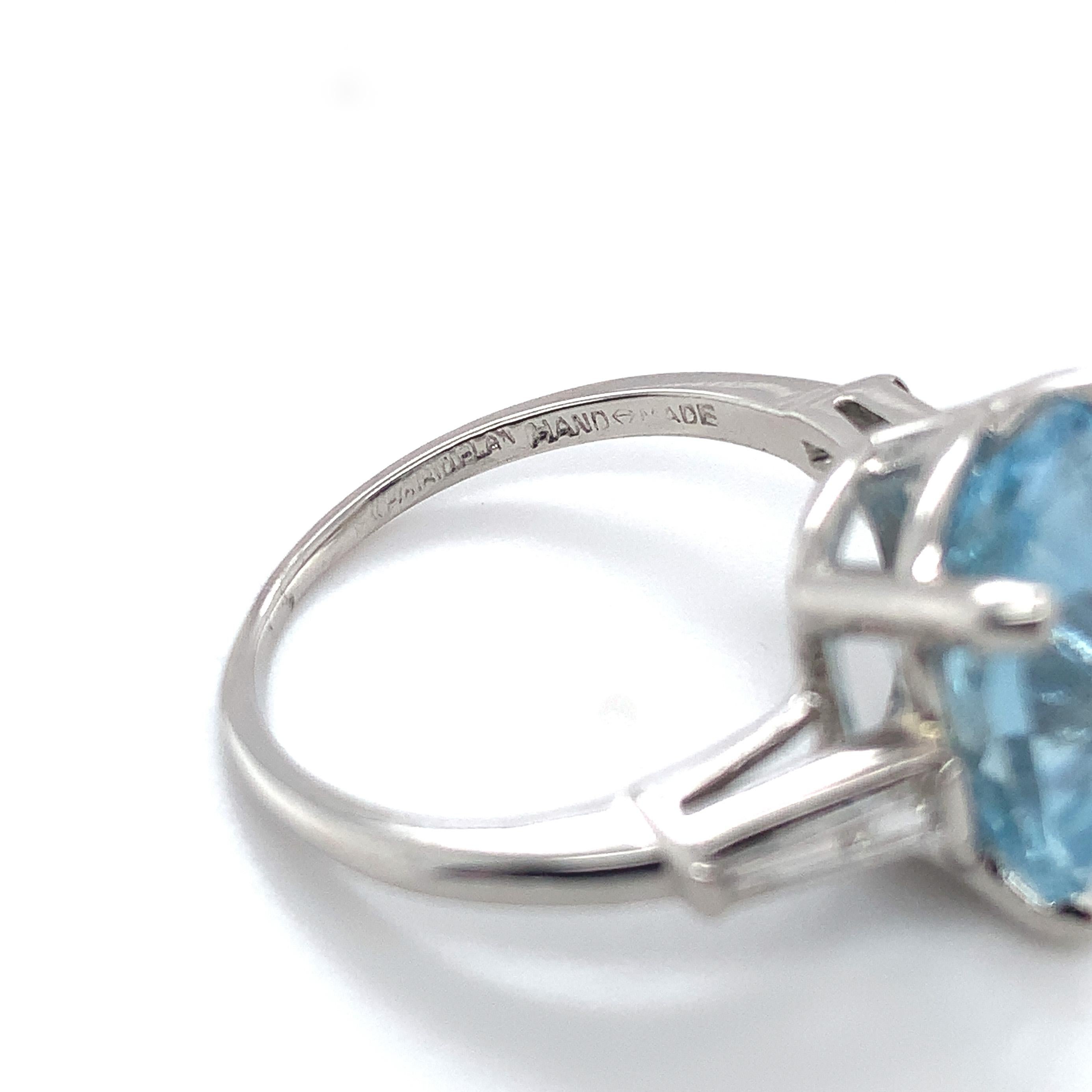 Platinum 4.71 carat Aquamarine and Diamond Ring For Sale 3