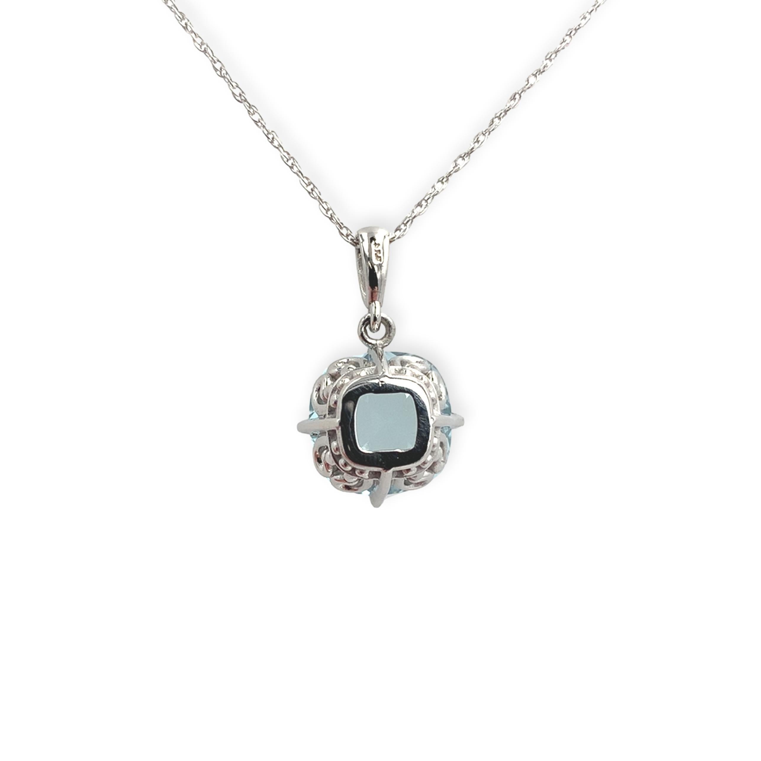 Cushion Cut Platinum 4.75 carat Aquamarine and Diamond Pendant with 18