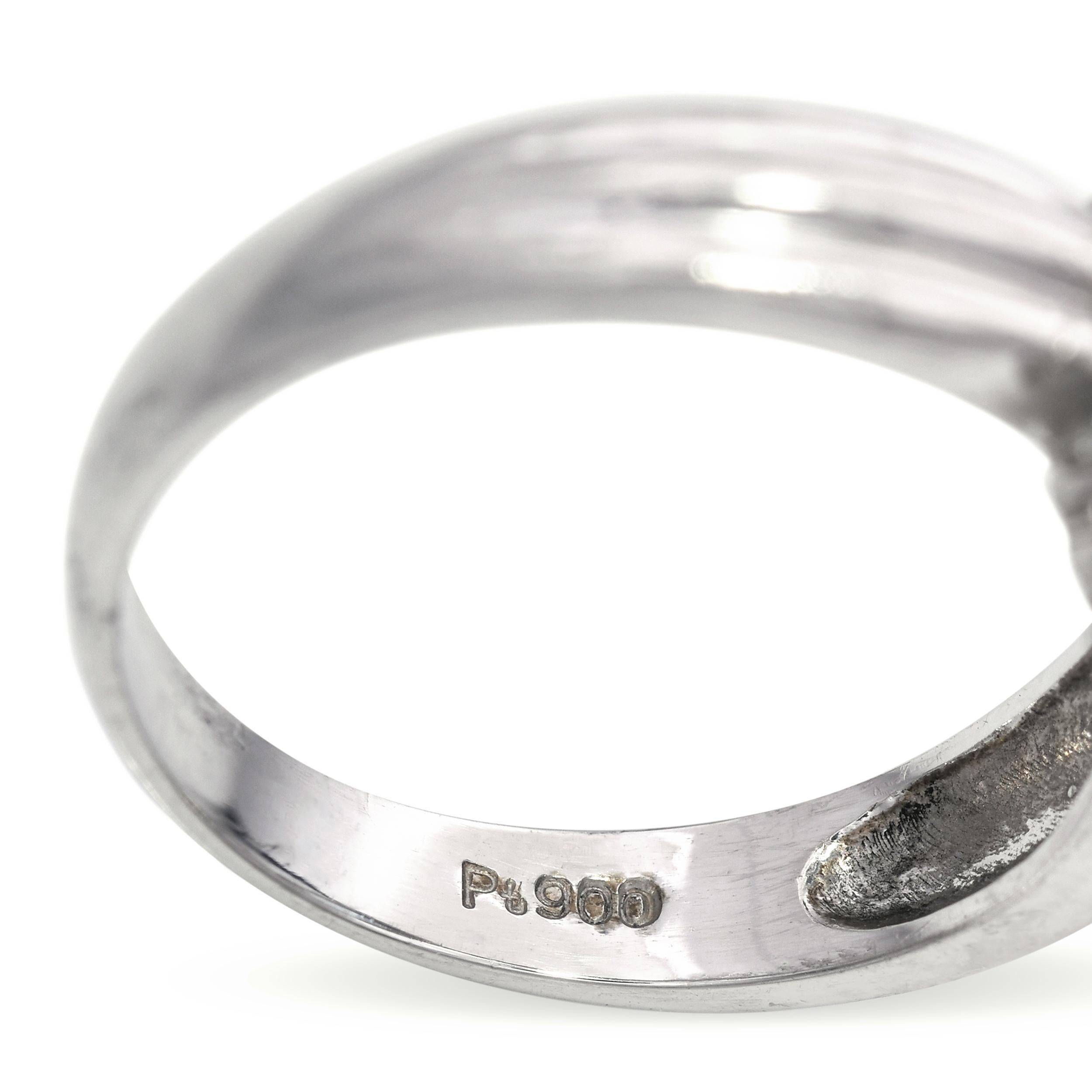 Anello aureola in platino con acquamarina e diamanti da 4,90 carati in vendita 3