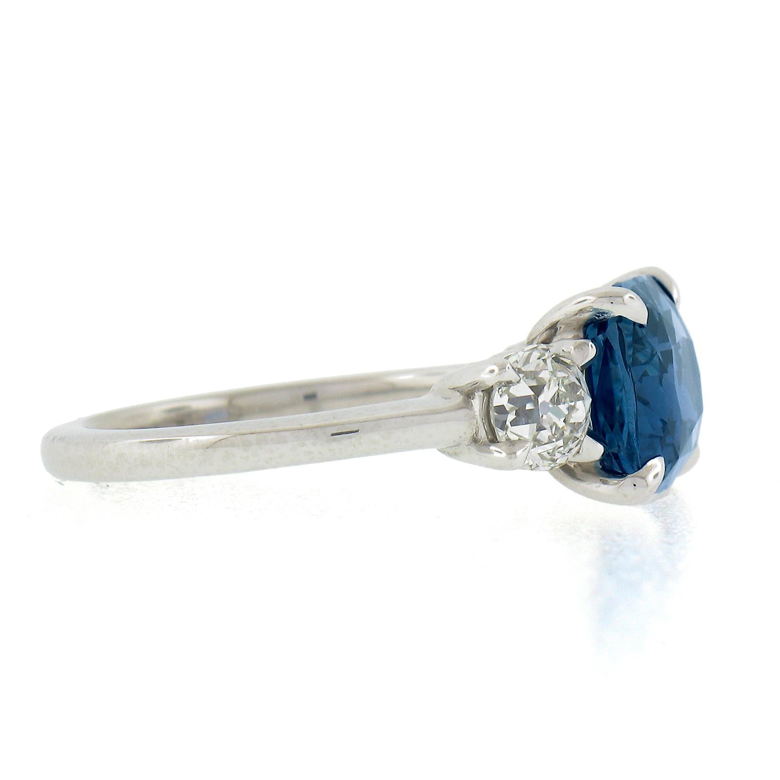 Women's Platinum 4.94ctw GIA Ceylon NO HEAT Sideways Blue Sapphire & Round Diamond Ring For Sale