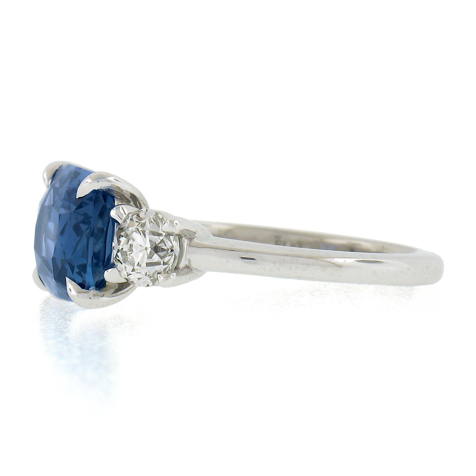 Platinum 4.94ctw GIA Ceylon NO HEAT Sideways Blue Sapphire & Round Diamond Ring For Sale 1