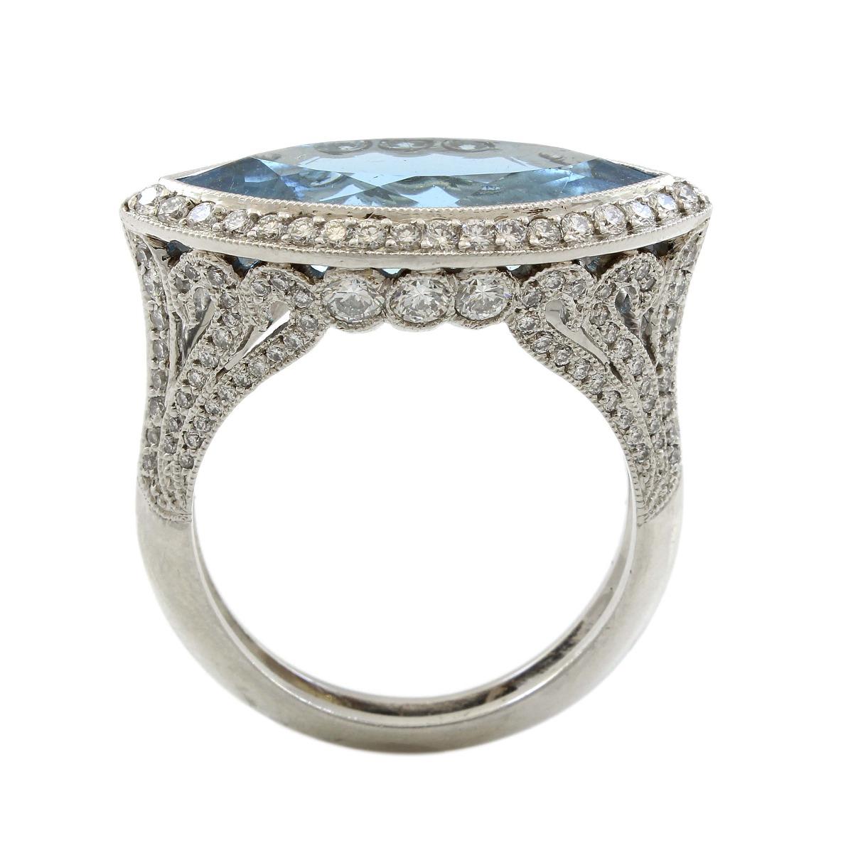 Modern Platinum 5 Carat Aquamarine Diamond Estate Cocktail Ring For Sale