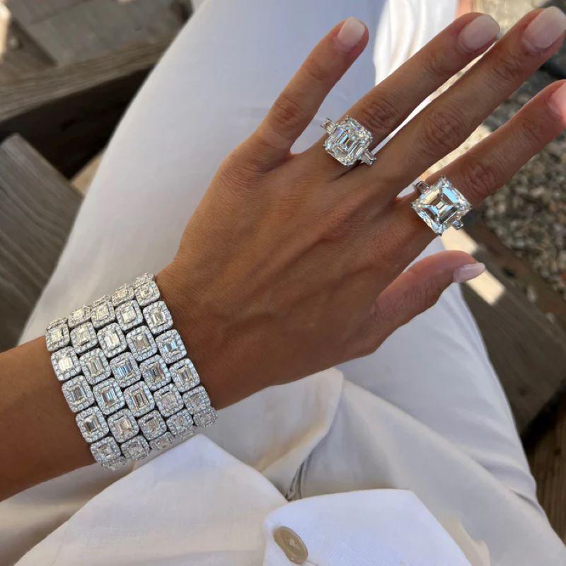 Bracelet en platine à 5 rangées de diamants taille émeraude en vente 1