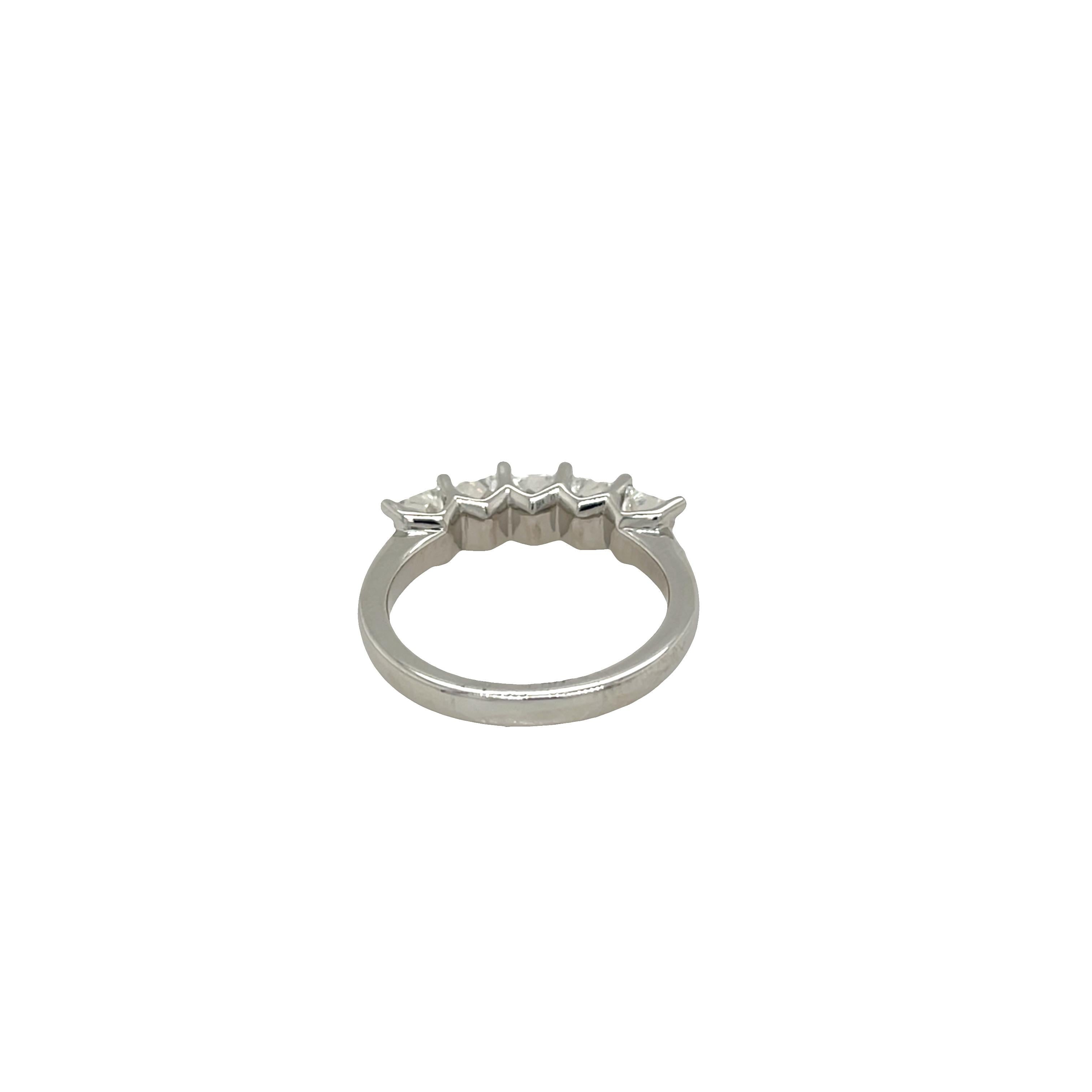 Platinum 5-Stone Diamond Ring, Set With 1.45ct Natural Diamonds in vendita 6