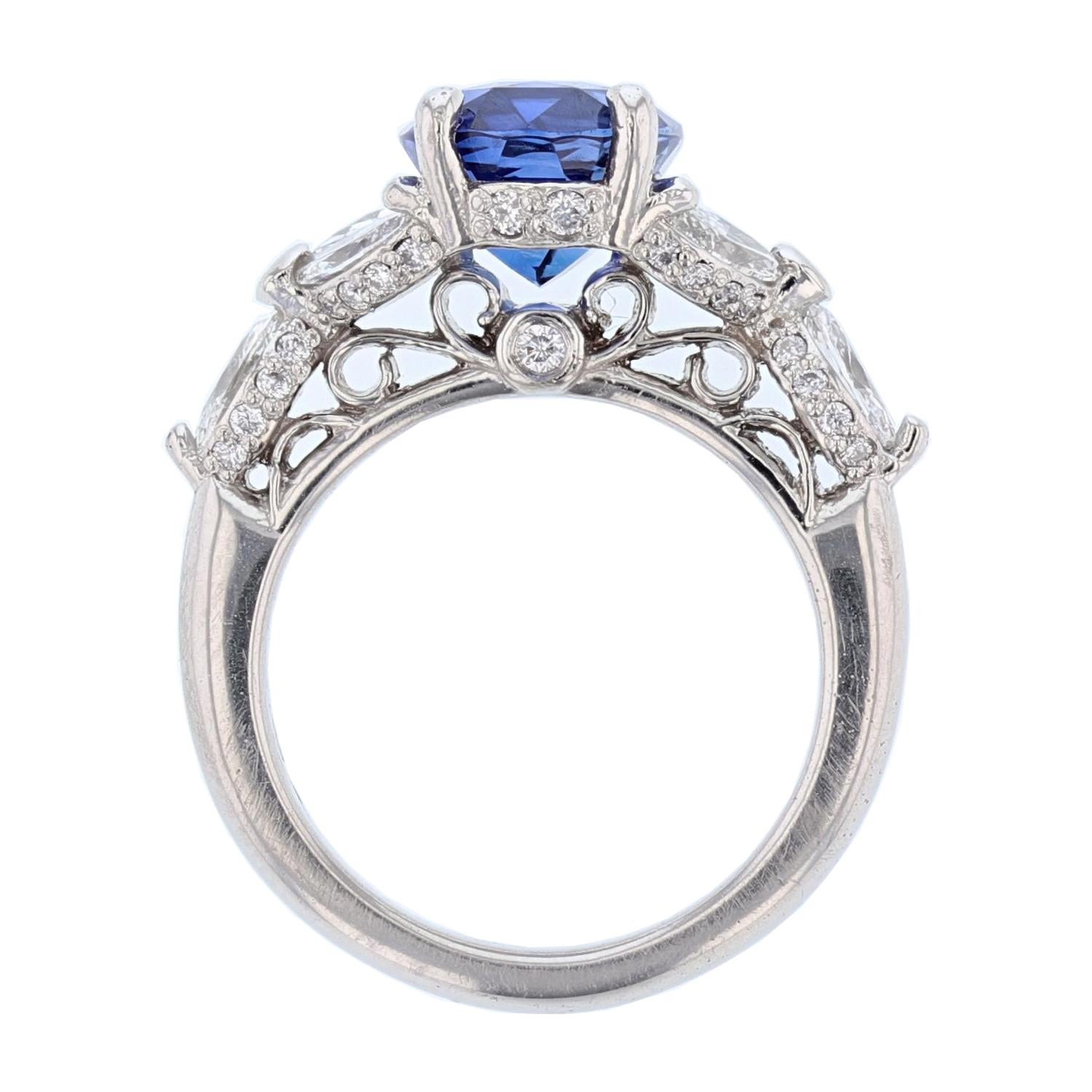 Modern Platinum 5.01 Carat Certified Oval Cut Sri Lankan Blue Sapphire and Diamond Ring For Sale