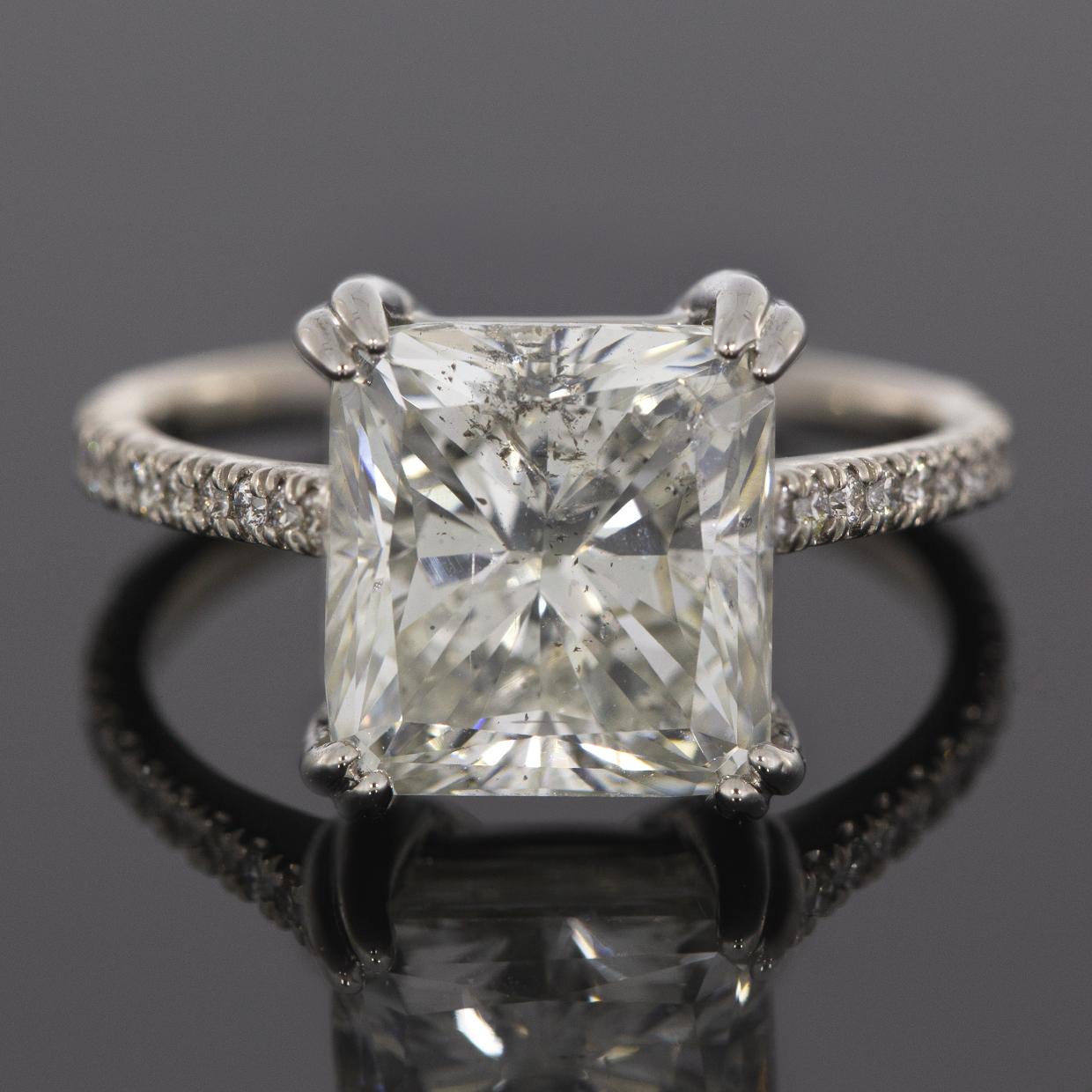 Platinum 5.31 Carat Certified Radiant Diamond Custom Engagement Ring In New Condition In Columbia, MO