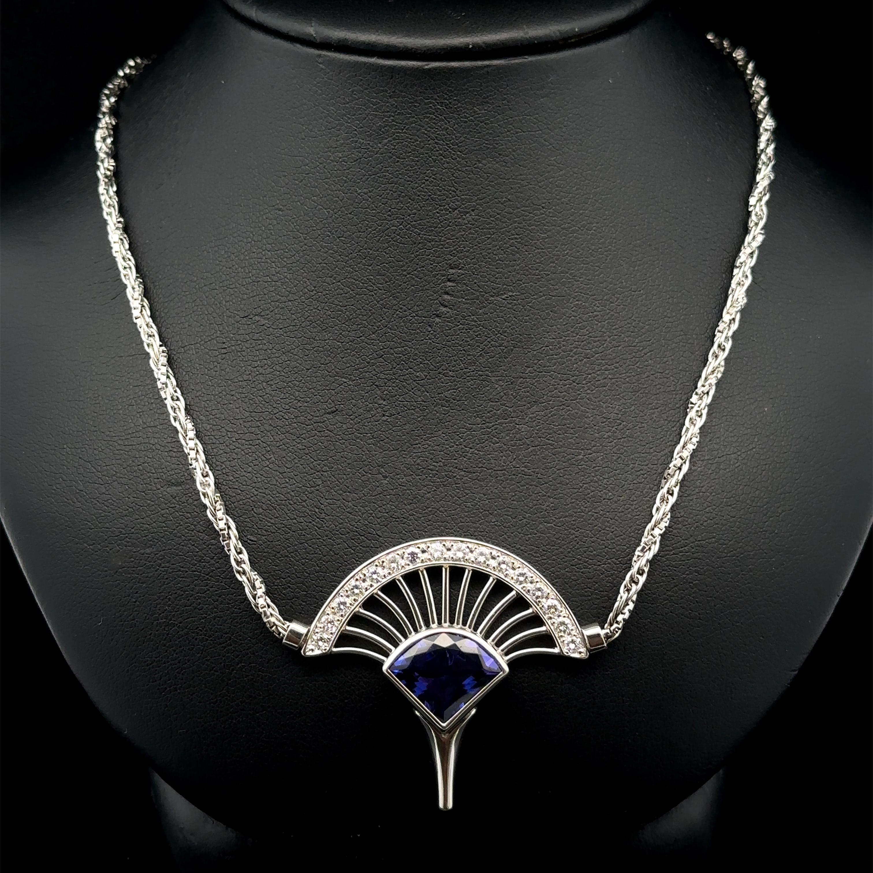 Collier en platine 5.36ct Tanzanite Diamond Open Fan Rope Box Link Chain en vente 7