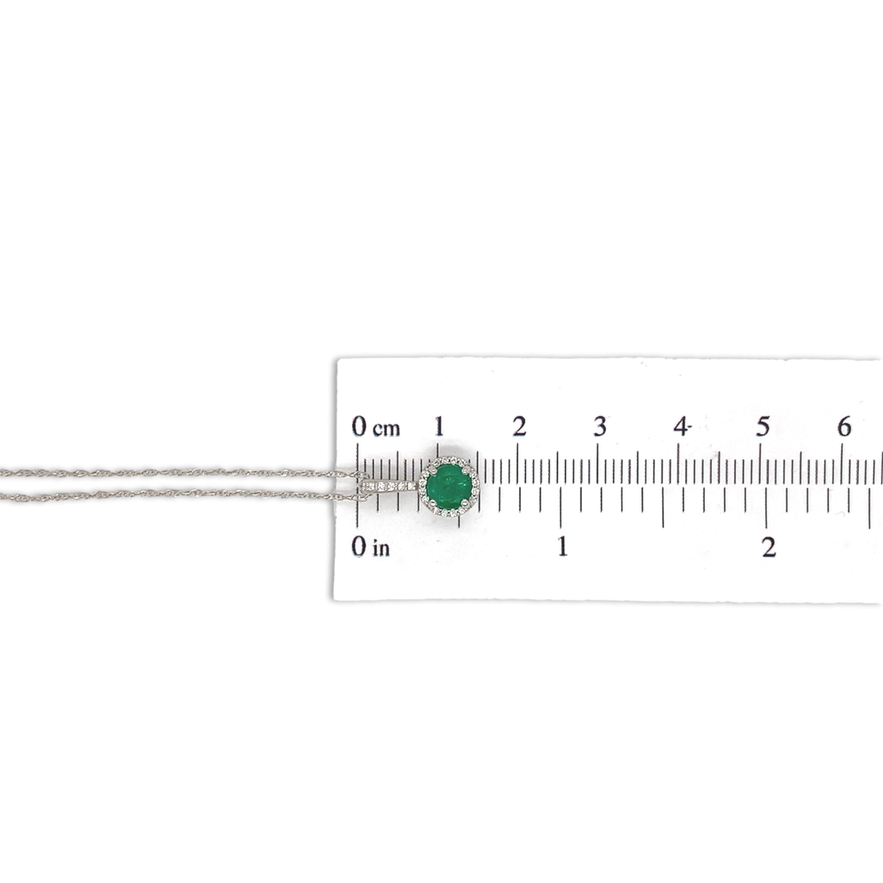Pendentif en platine de 0,55ct en émeraude fine et diamant avec chaîne en platine de 18