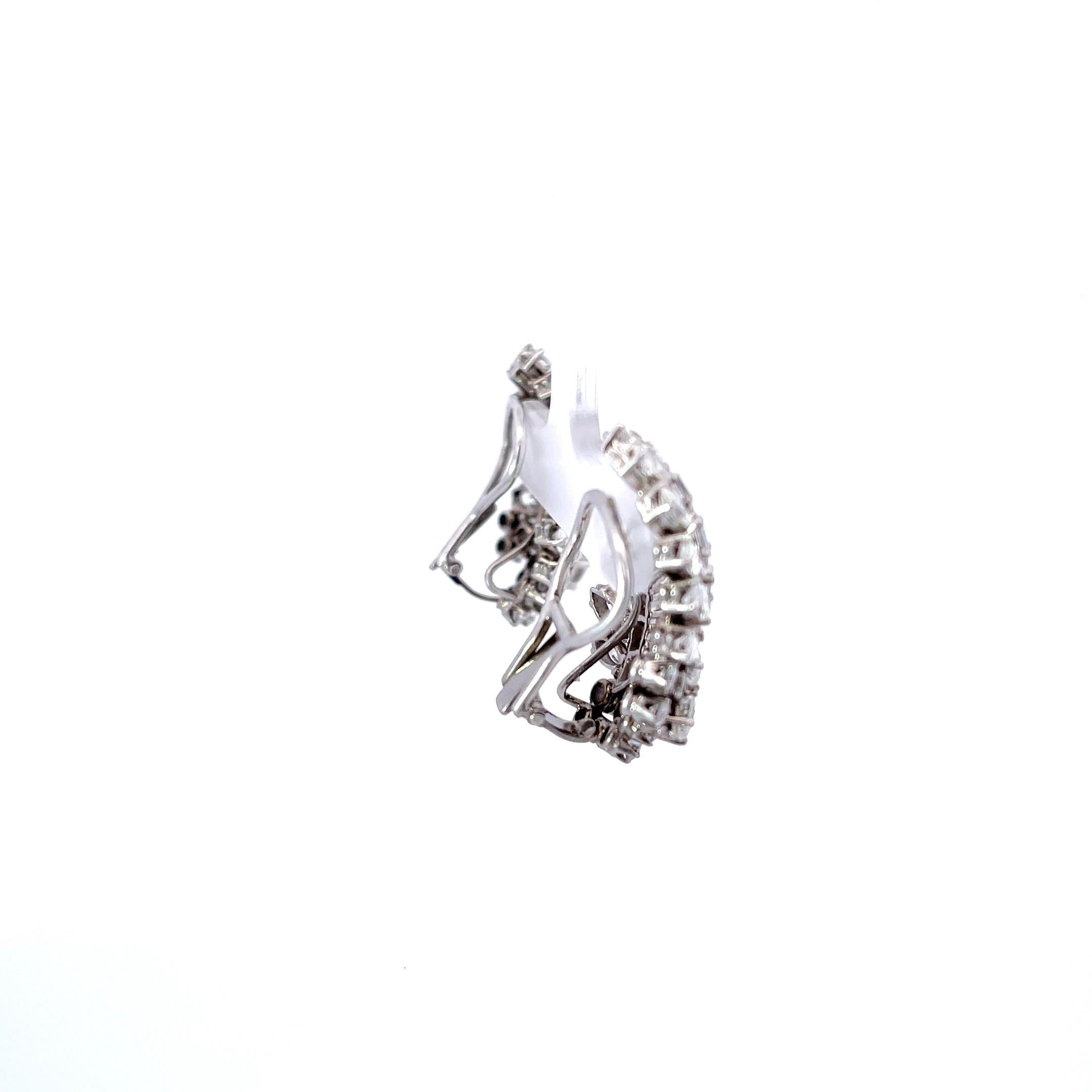 vera wang snake earrings